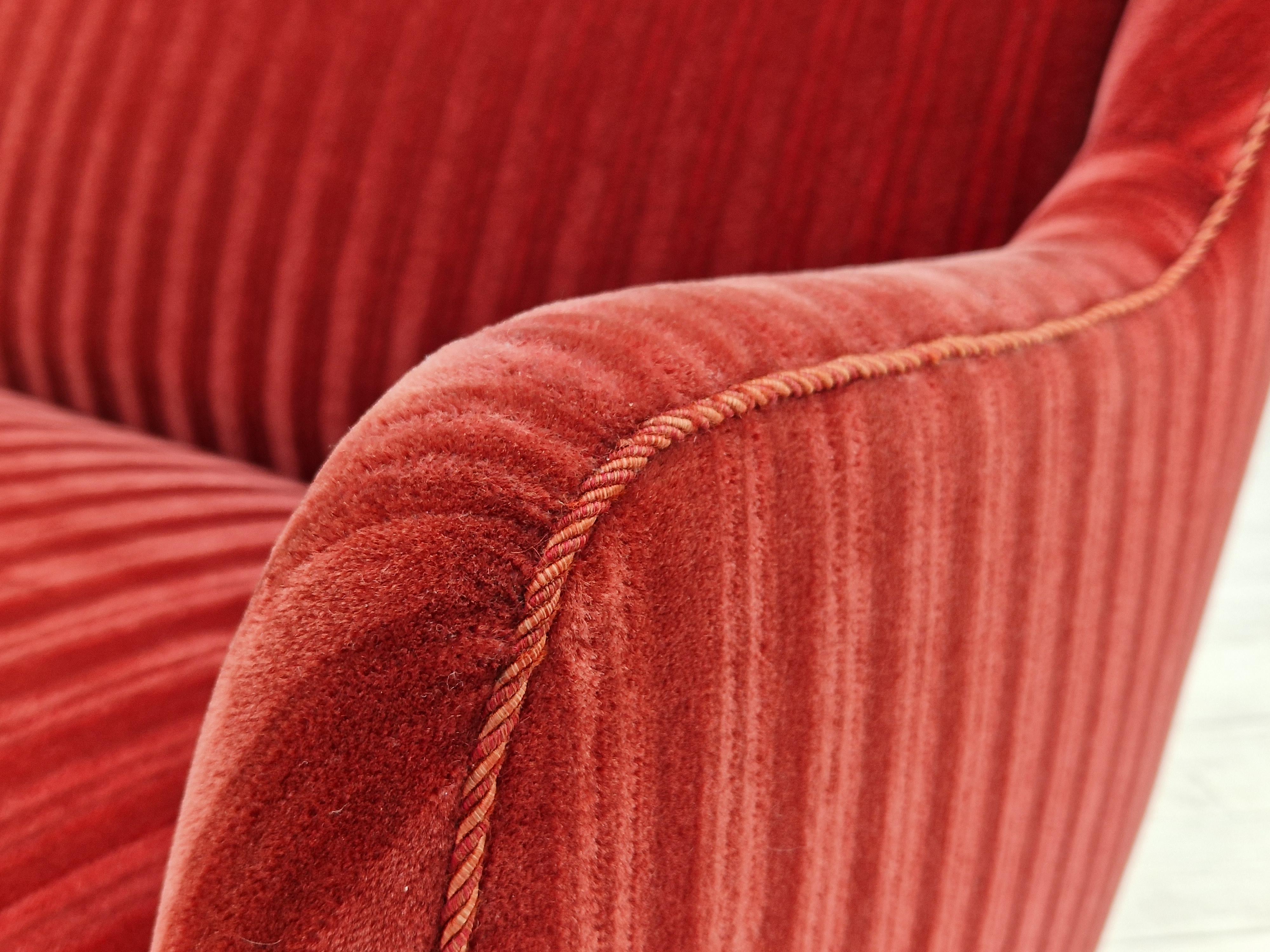 1960s, Danish Design, 2 Seater Sofa, Red Velour, Original Very Good Condition 5