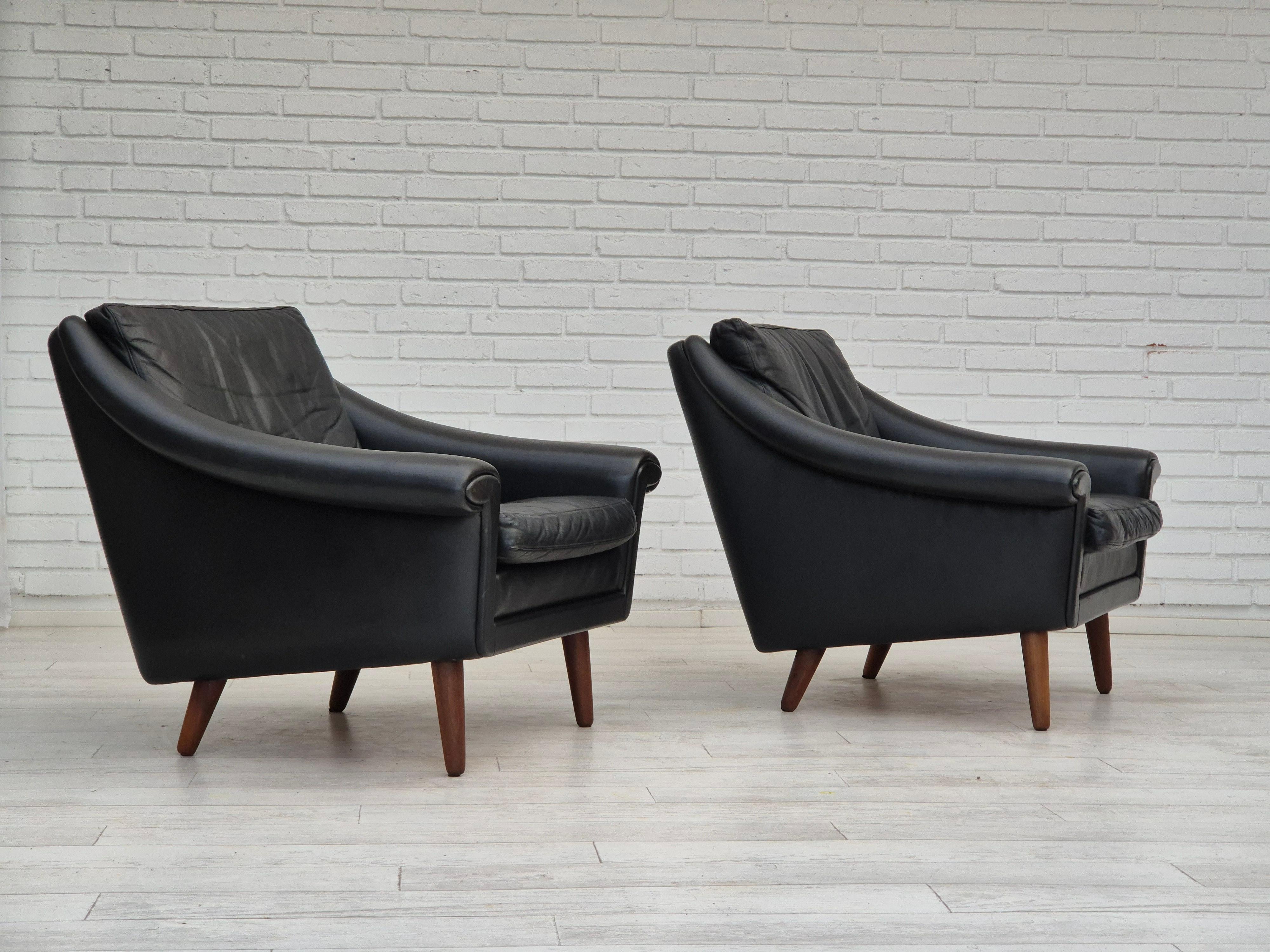 1960s, Danish design by Aage Christiansen for Erhardsen & Andersen, Nykøbing Mors. Pair of two lounge chairs model 