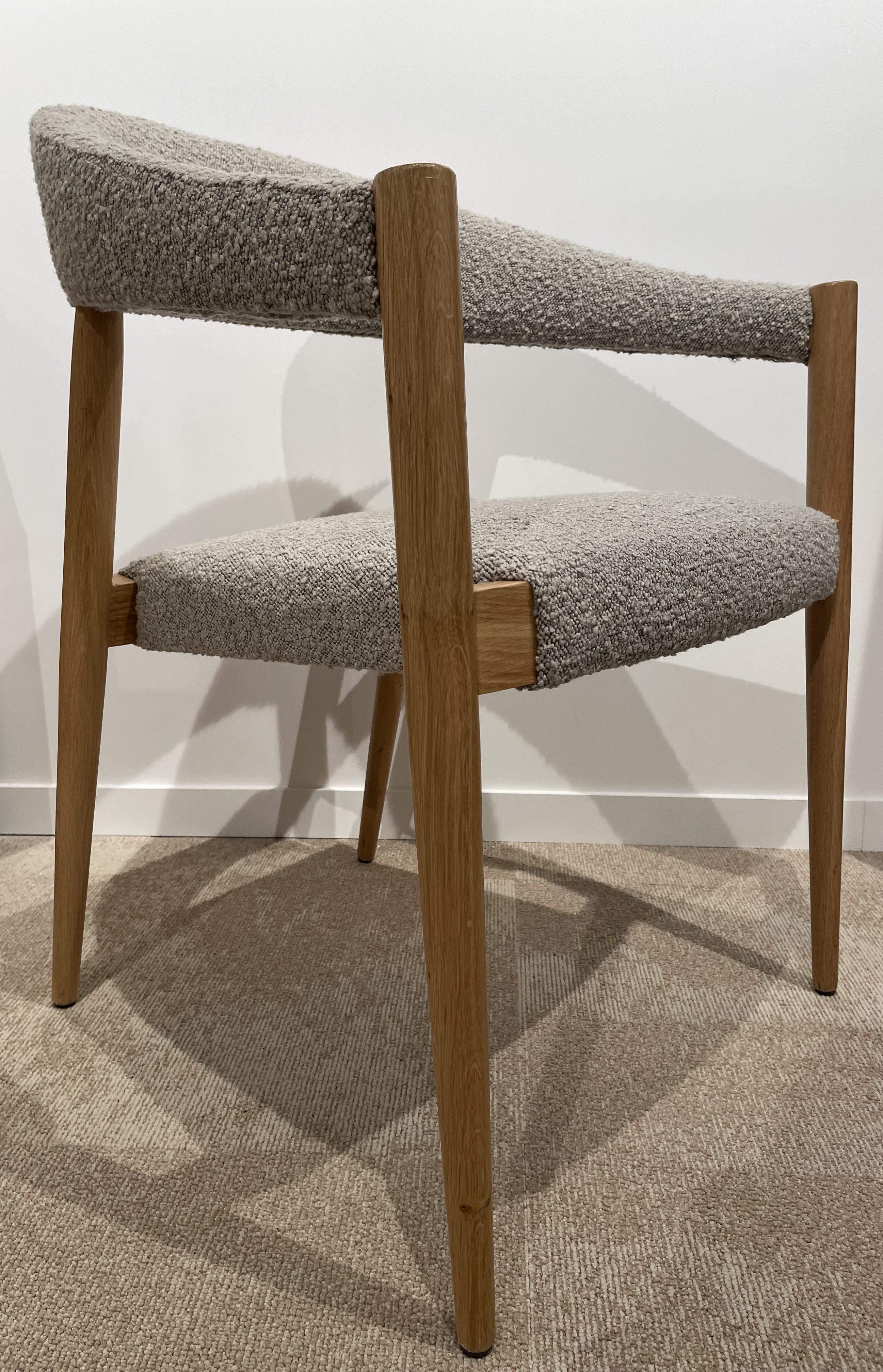 Chaise en bois et tissu bouclé de style danois et scandinave des années 1960 en vente 10