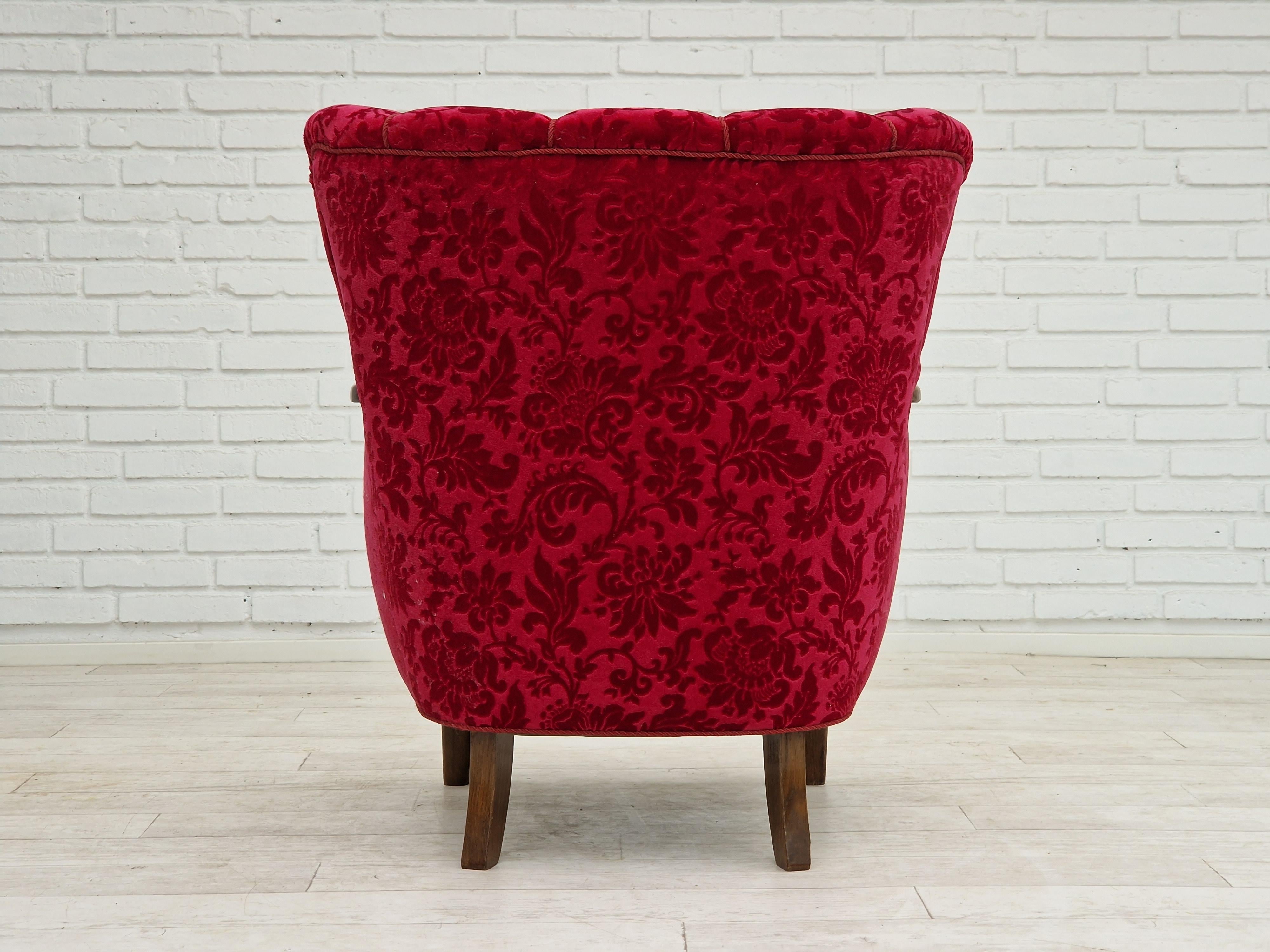 Fabric 1960s, Danish design by Alfred Christensen, armchair in cherry red fabric. For Sale