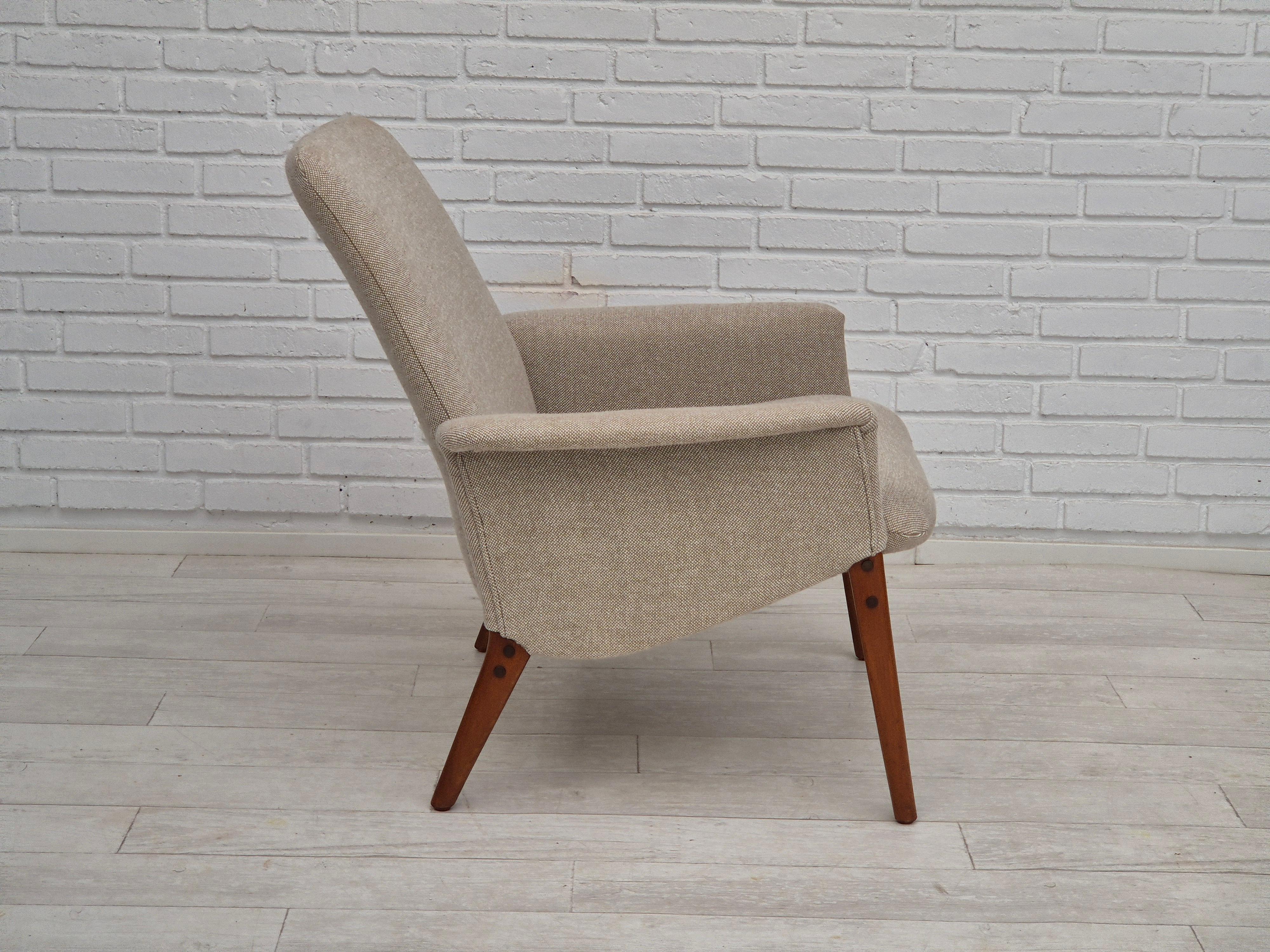 1960er Jahre, dänisches Design von Alf Svensson für Fritz Hansen, neu gepolsterter Einfachstuhl. im Angebot 7
