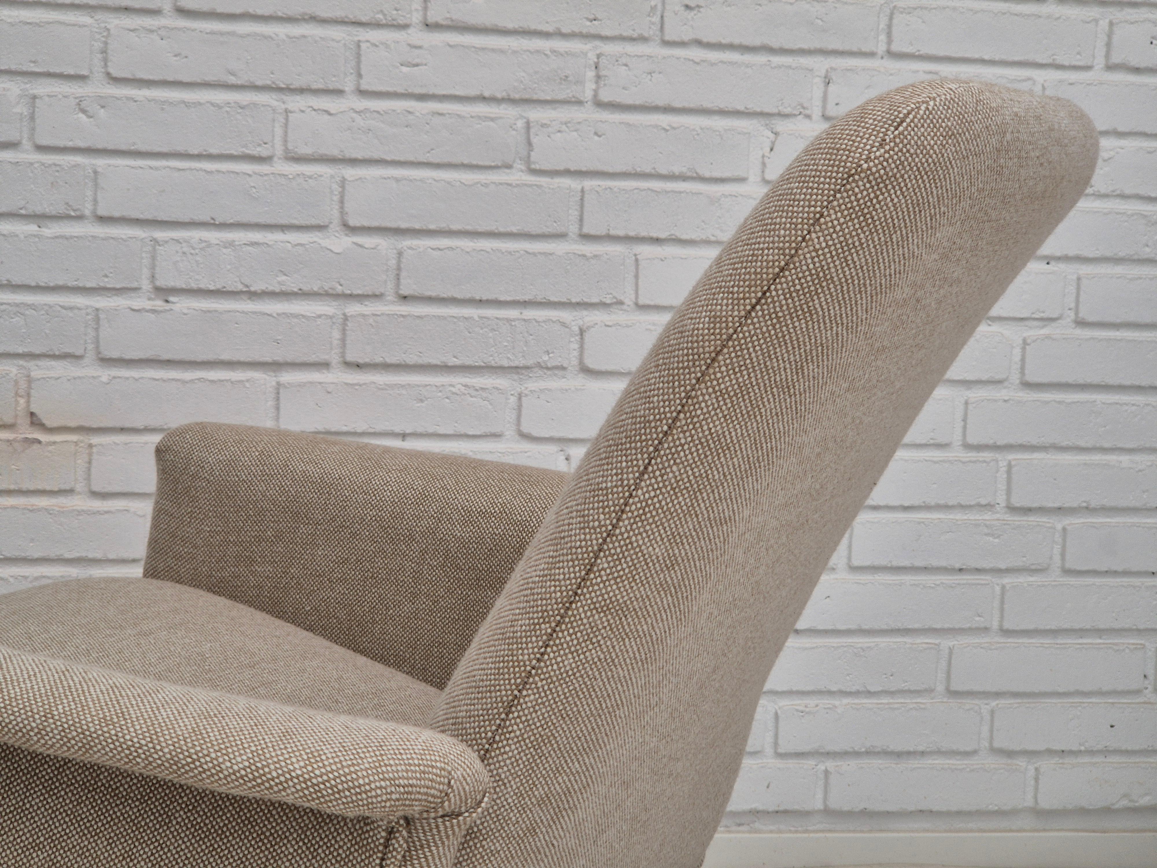 1960er Jahre, dänisches Design von Alf Svensson für Fritz Hansen, neu gepolsterter Einfachstuhl. im Angebot 9