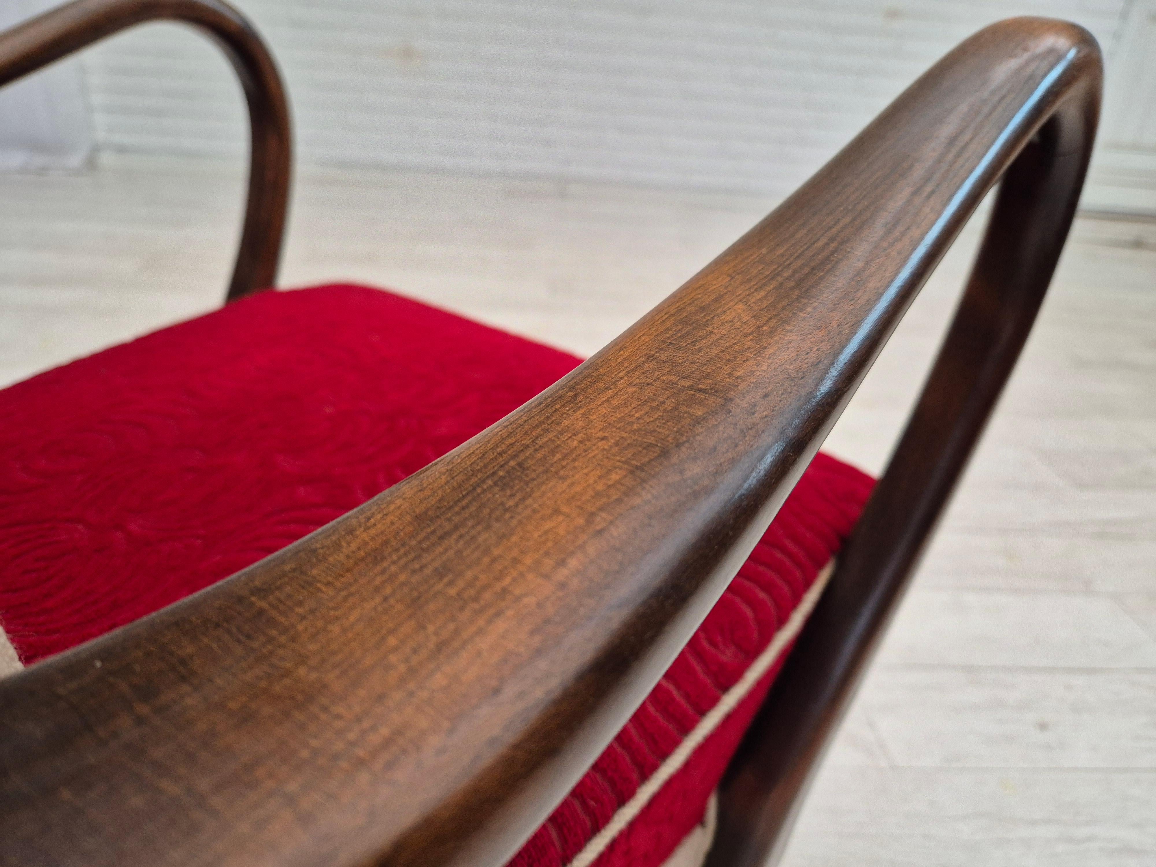 Tissu Des années 1960, design danois d'Alfred Christensen, fauteuil en état d'origine. en vente