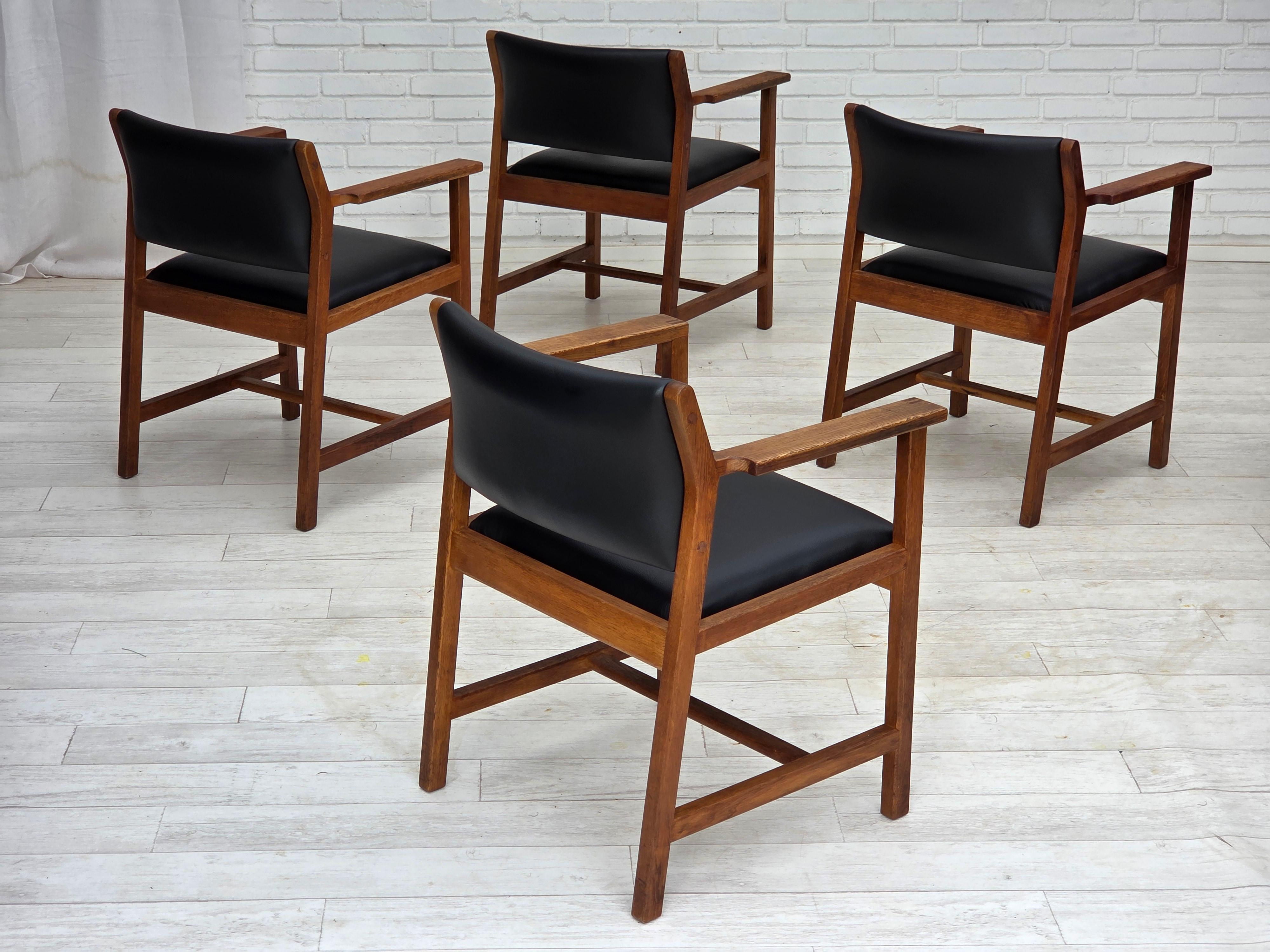 1960er Jahre, dänisches Design von Børge Mogensen, Modell BM 74, Satz mit 4 Stühlen. (Dänisch) im Angebot