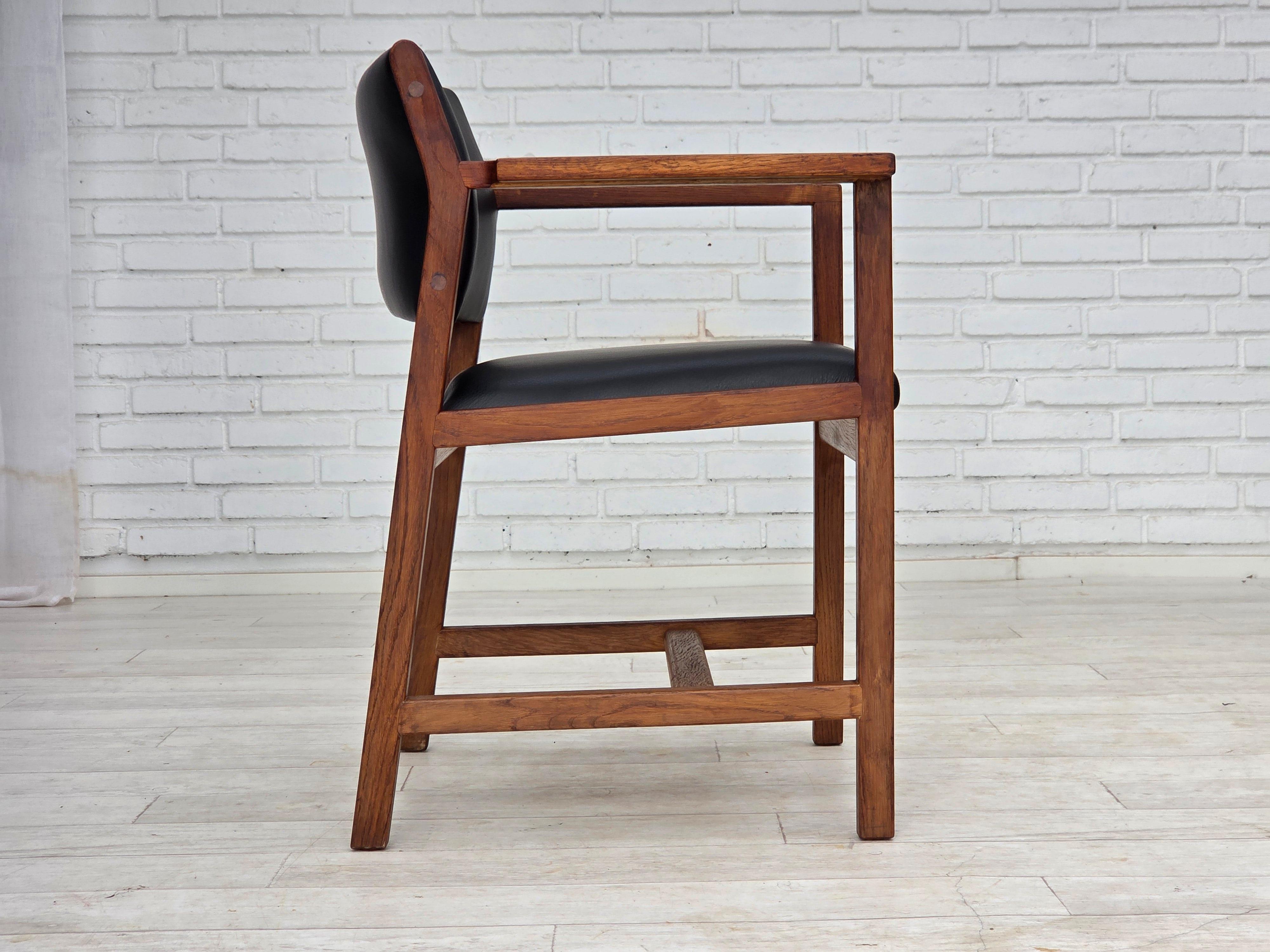 1960er Jahre, dänisches Design von Børge Mogensen, Modell BM 74, Satz mit 4 Stühlen. im Angebot 1