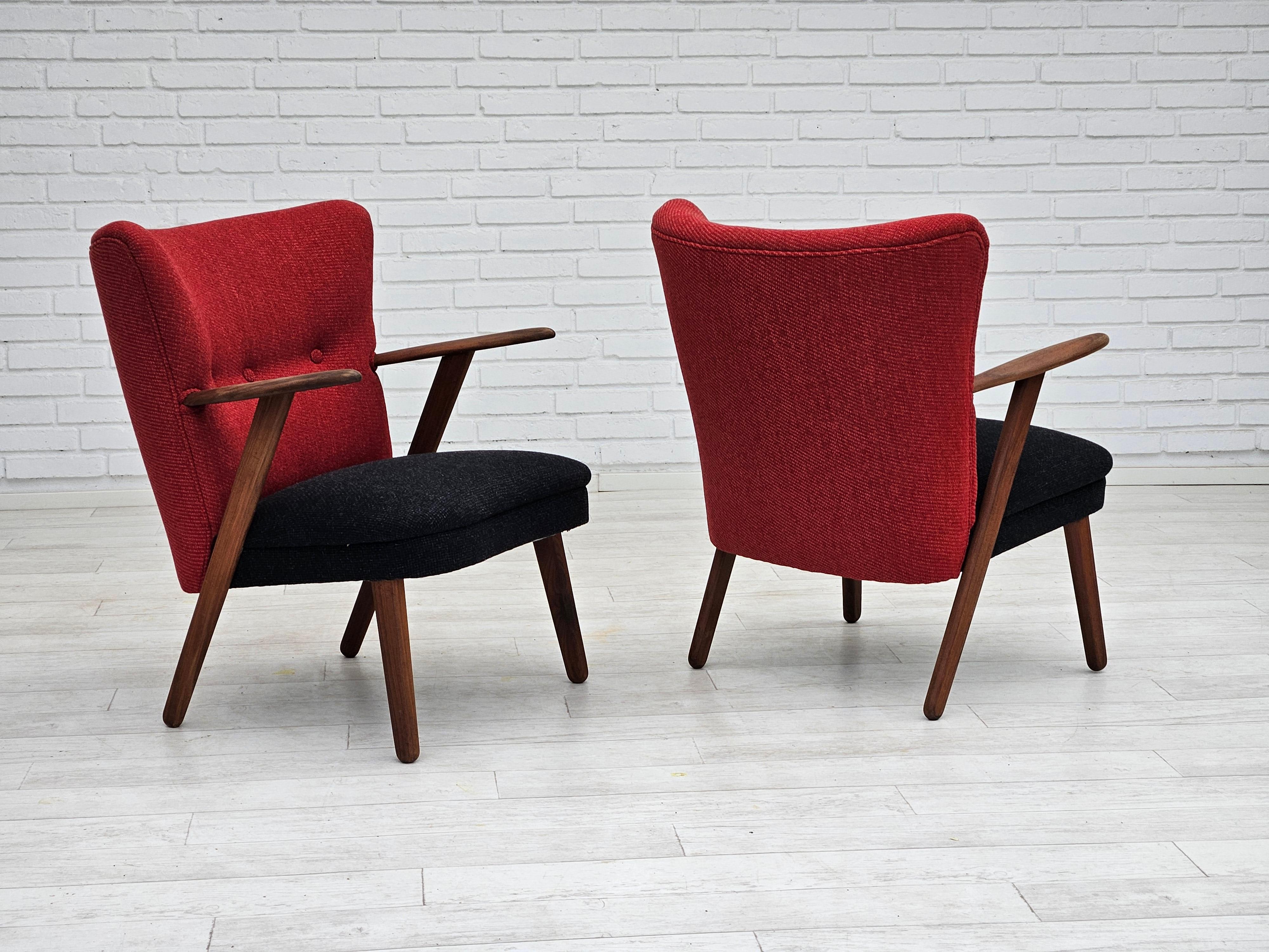 1960s, Danish design by Erhardsen & Andersen, reupholstered armchair, furniture  In Good Condition For Sale In Tarm, 82