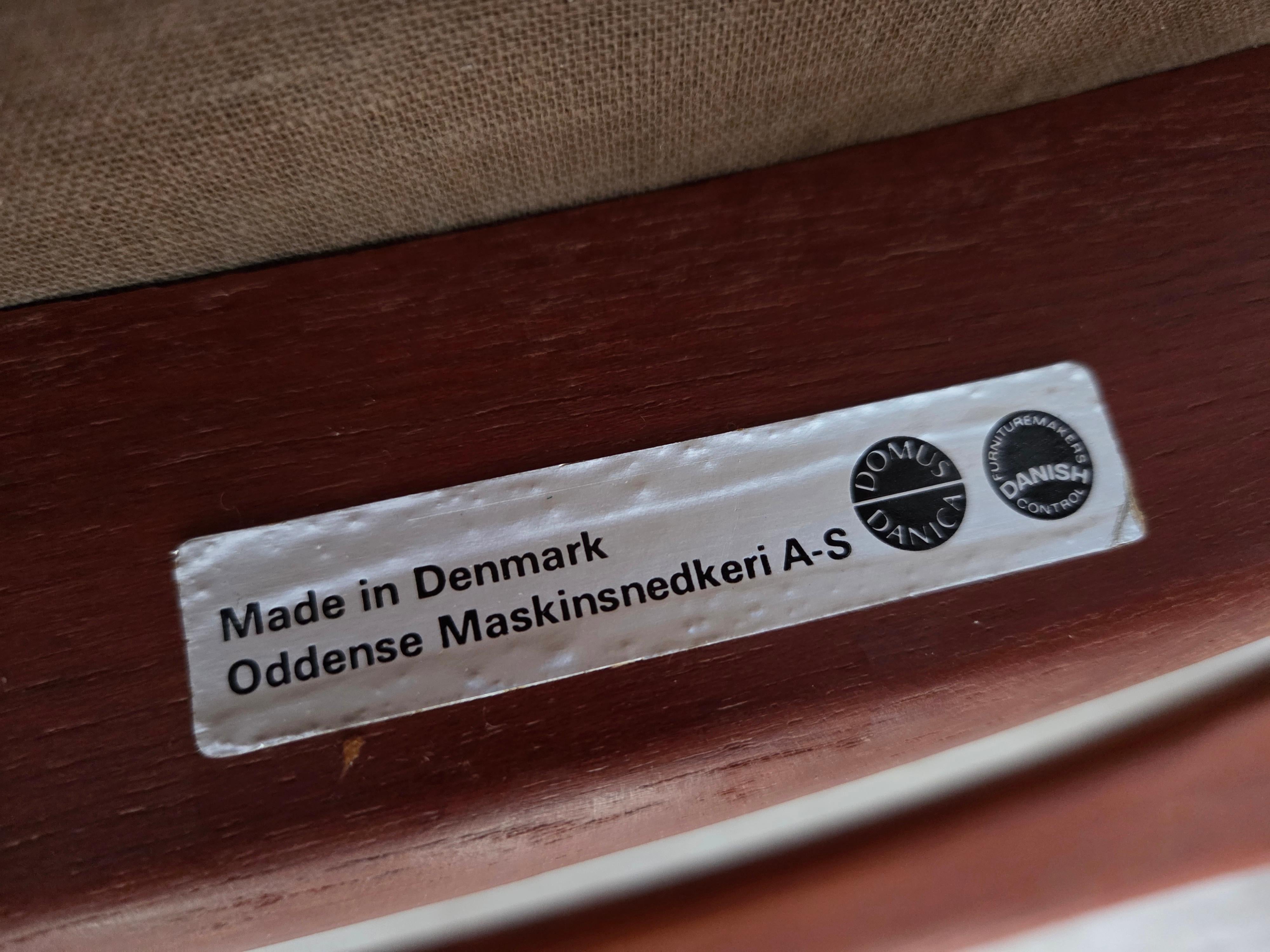 Anni '60, design danese di Erik Buch, modello 49, coppia di sedie, legno di teak. 11