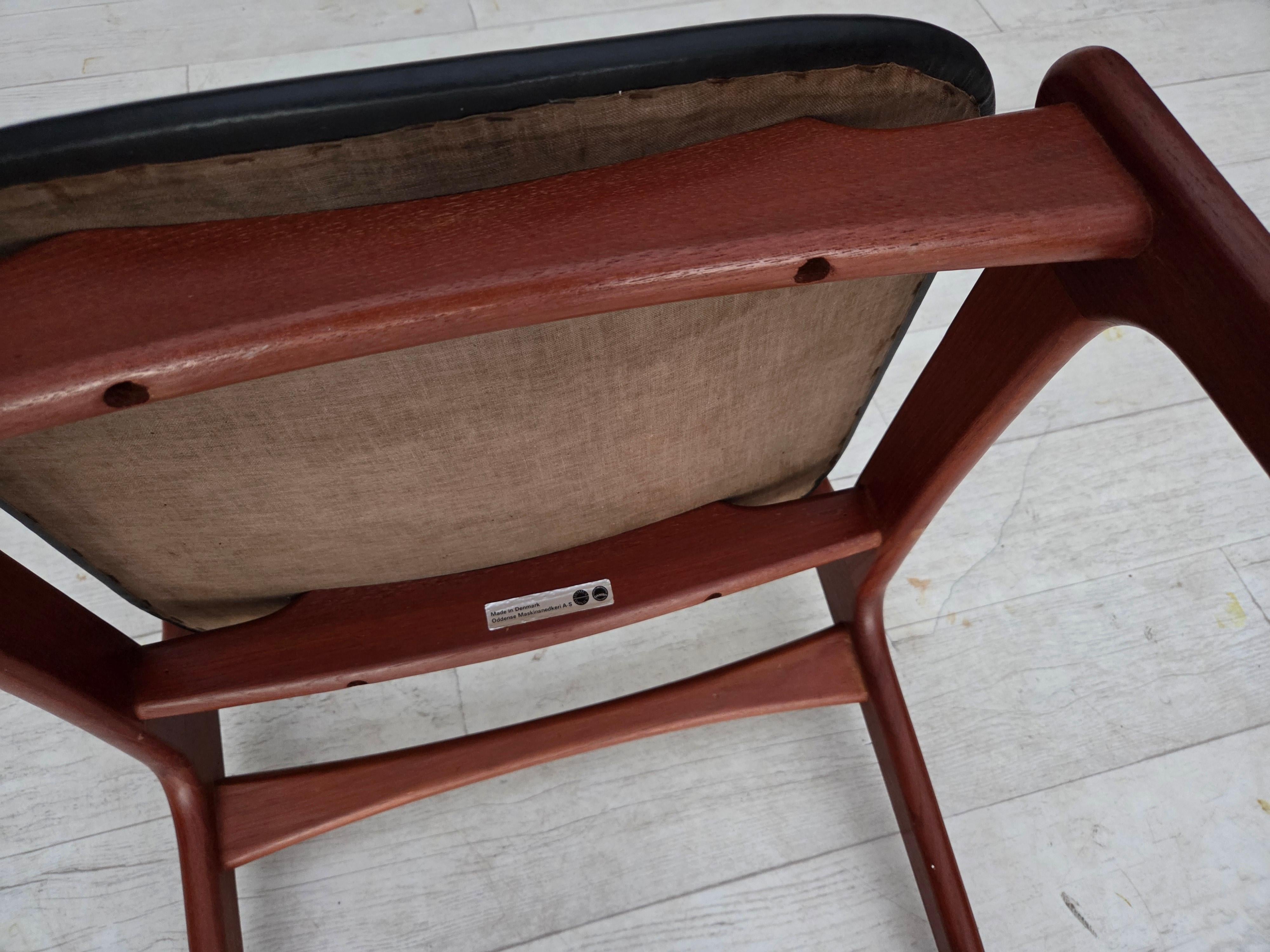 Anni '60, design danese di Erik Buch, modello 49, coppia di sedie, legno di teak. 13