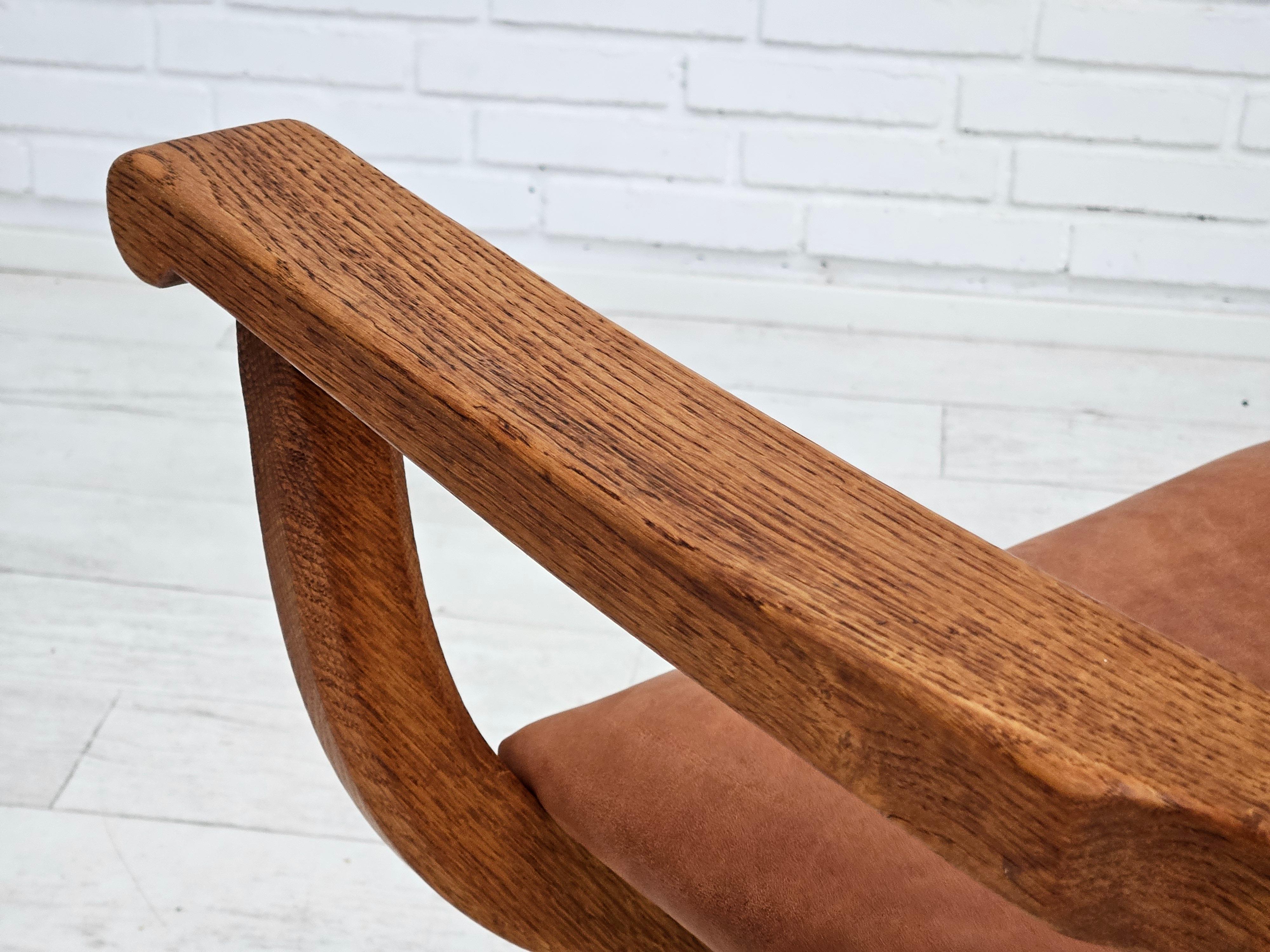 Anni '60, design danese di Henning Kjærnulf, poltrona imbottita. in vendita 7