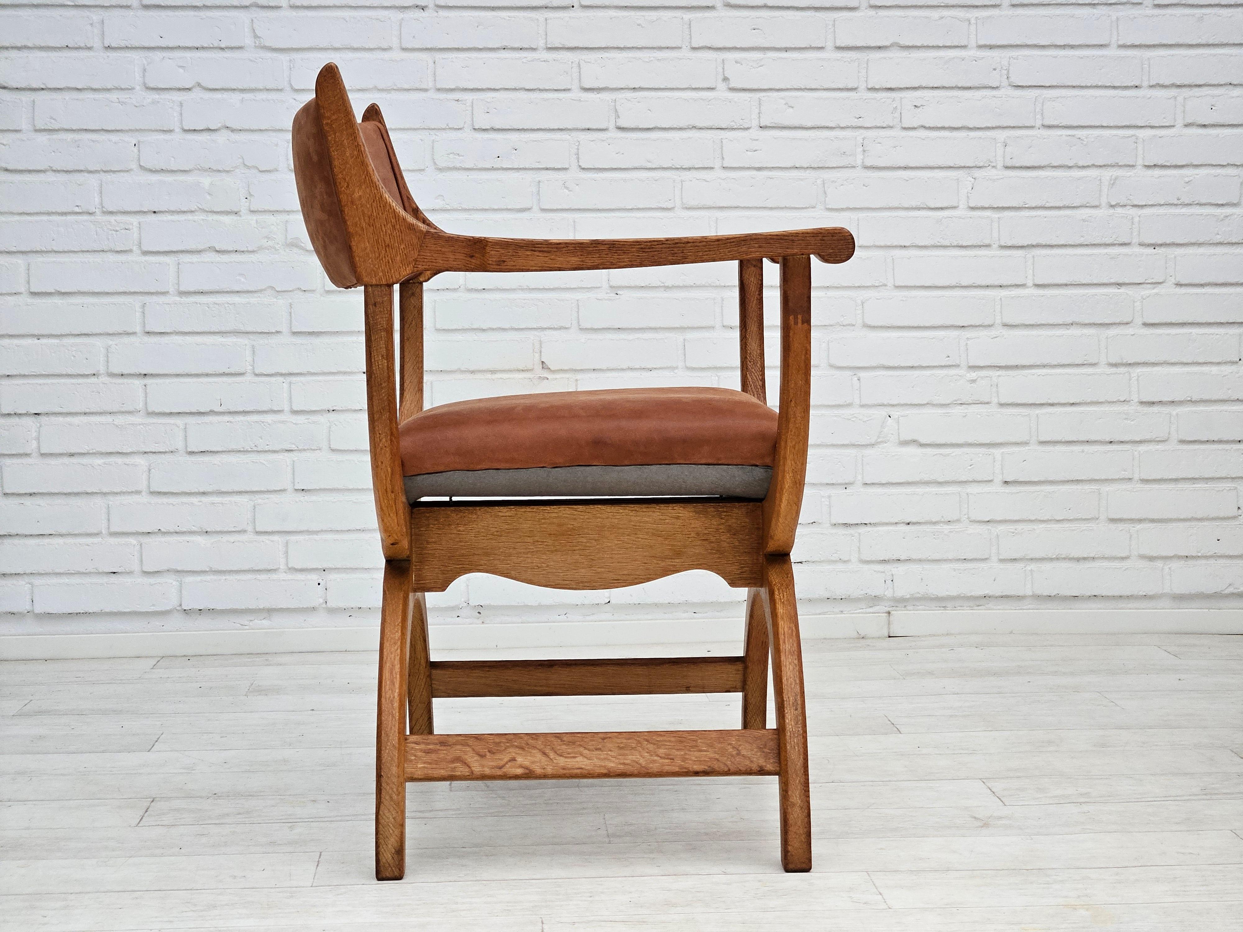 Anni '60, design danese di Henning Kjærnulf, poltrona imbottita. In condizioni buone in vendita a Tarm, 82