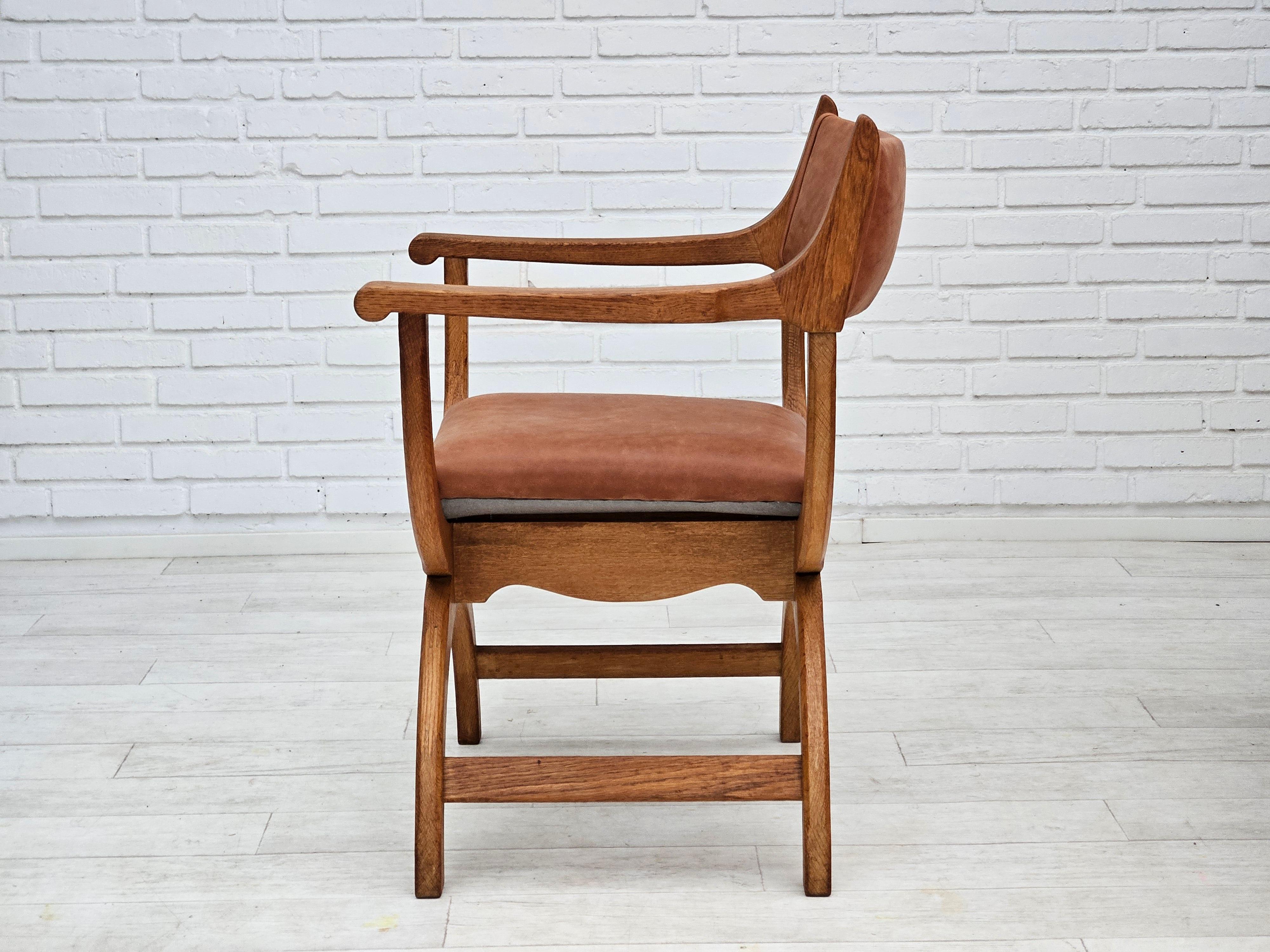 Anni '60, design danese di Henning Kjærnulf, poltrona imbottita. in vendita 2