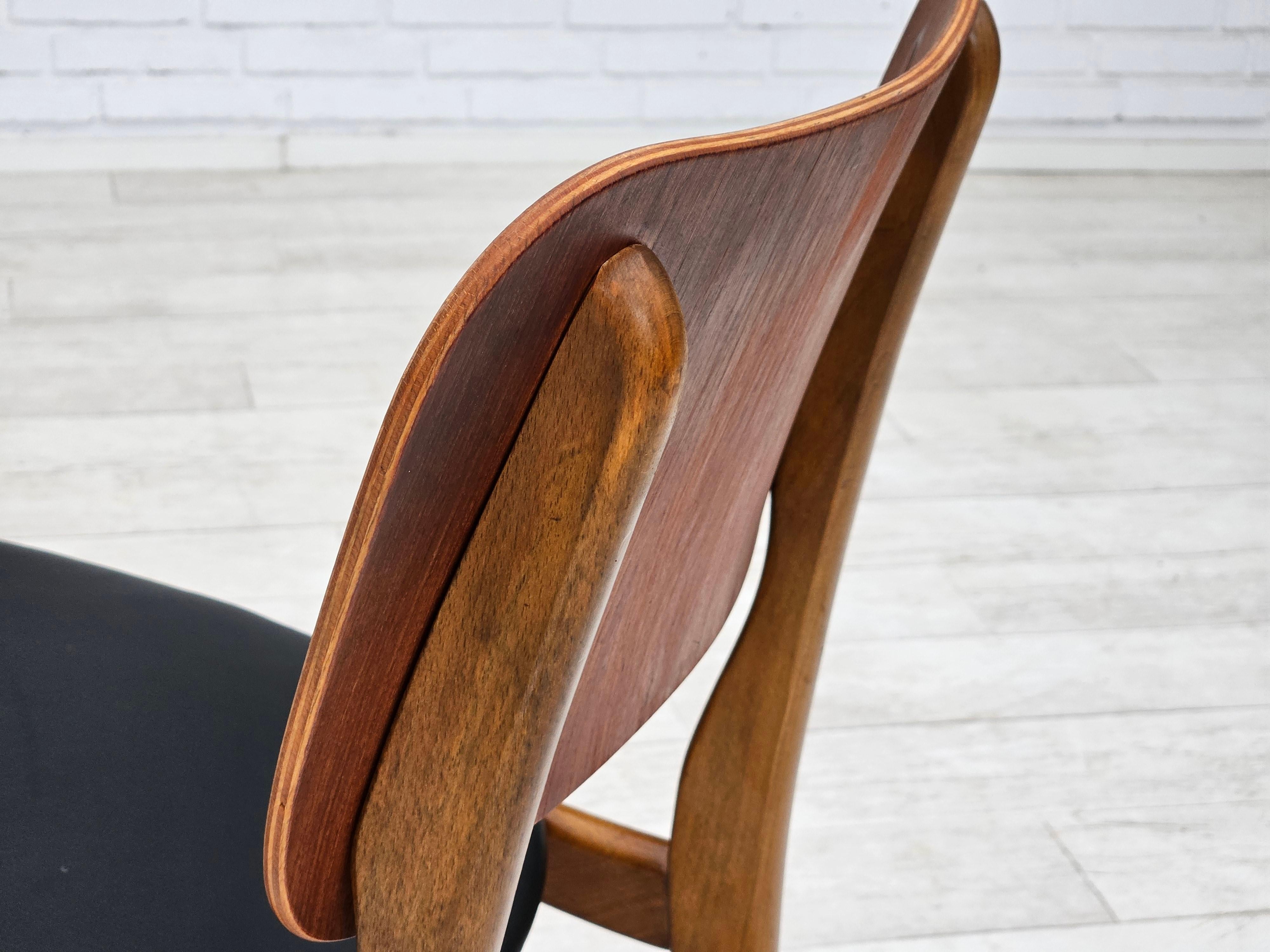 Des années 1960, design danois d'Ib Kofod Larsen, ensemble de 3 chaises de salle à manger modèle 62. en vente 5