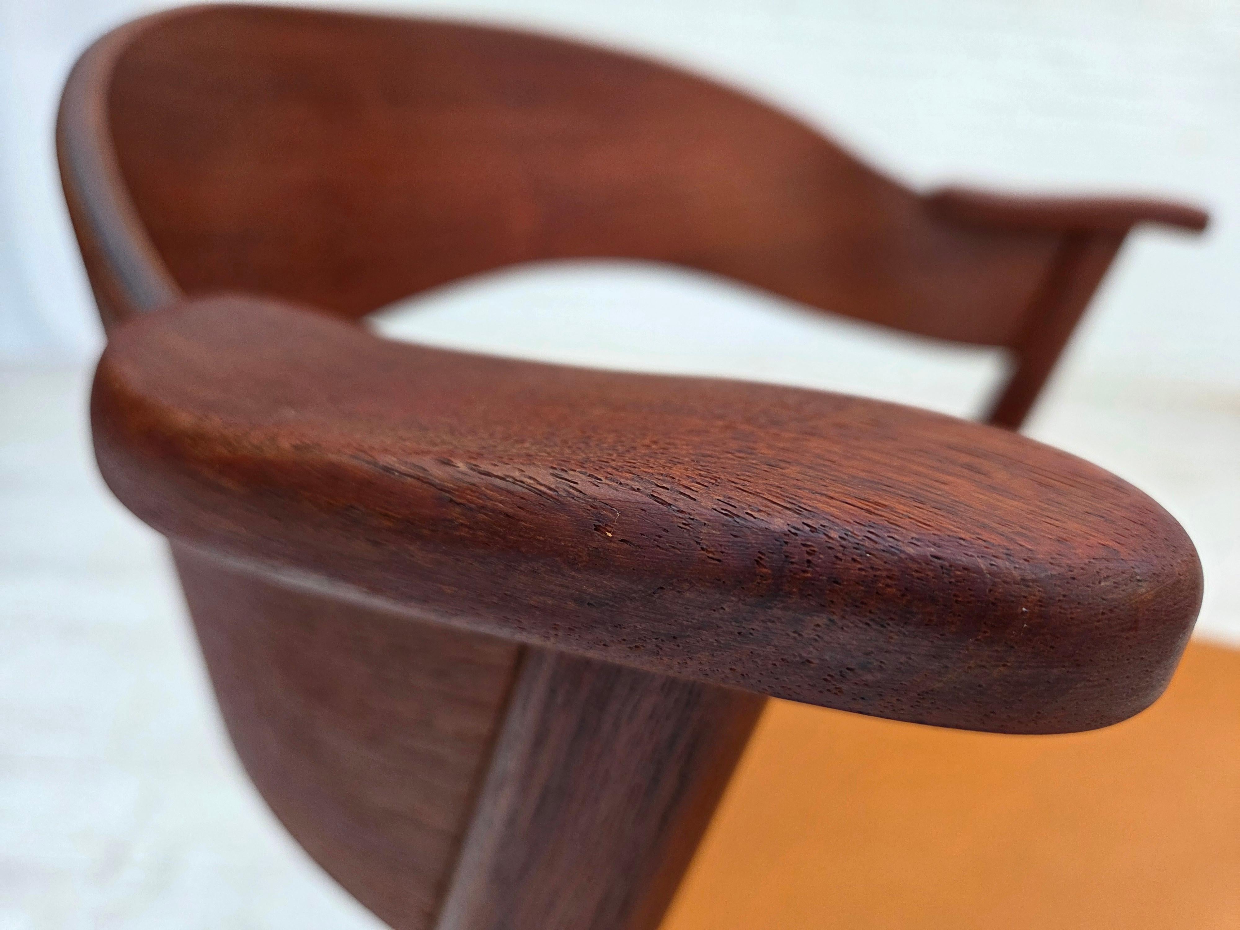 1960s, Danish design by Kai Kristensen, model 32, set of 8 dinning chairs. 10