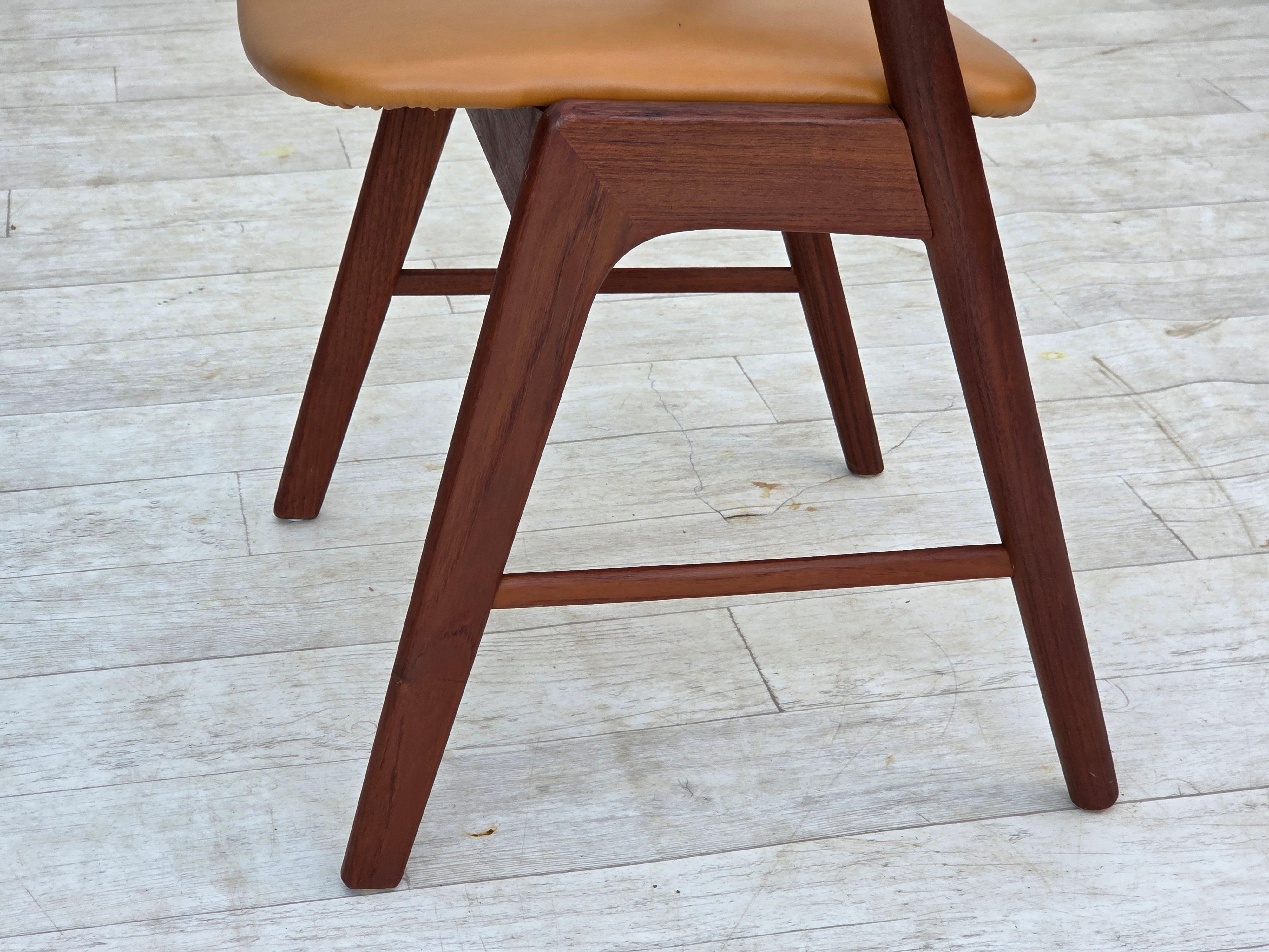 1960s, Danish design by Kai Kristensen, model 32, set of 8 dinning chairs. 13