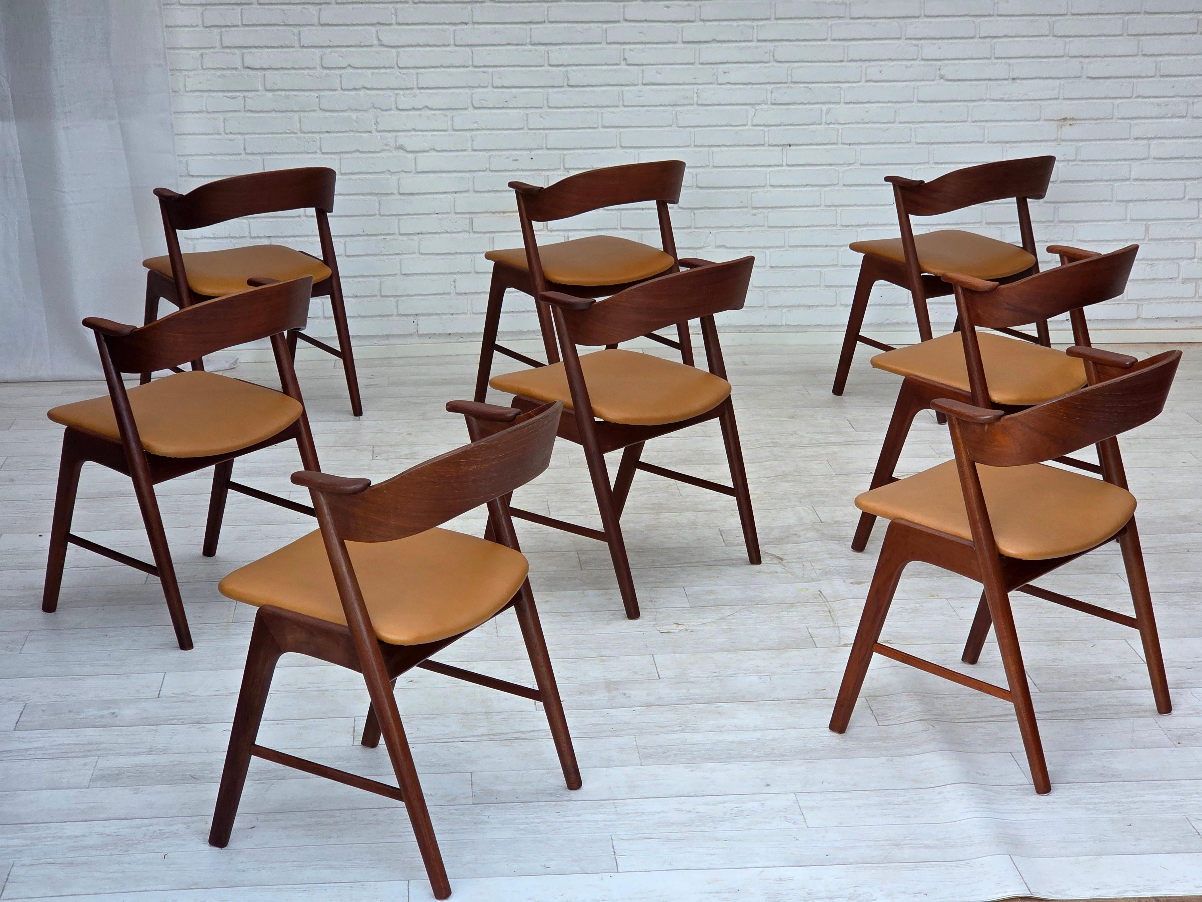 1960s, Danish design by Kai Kristensen, model 32, set of 8 dinning chairs. 3