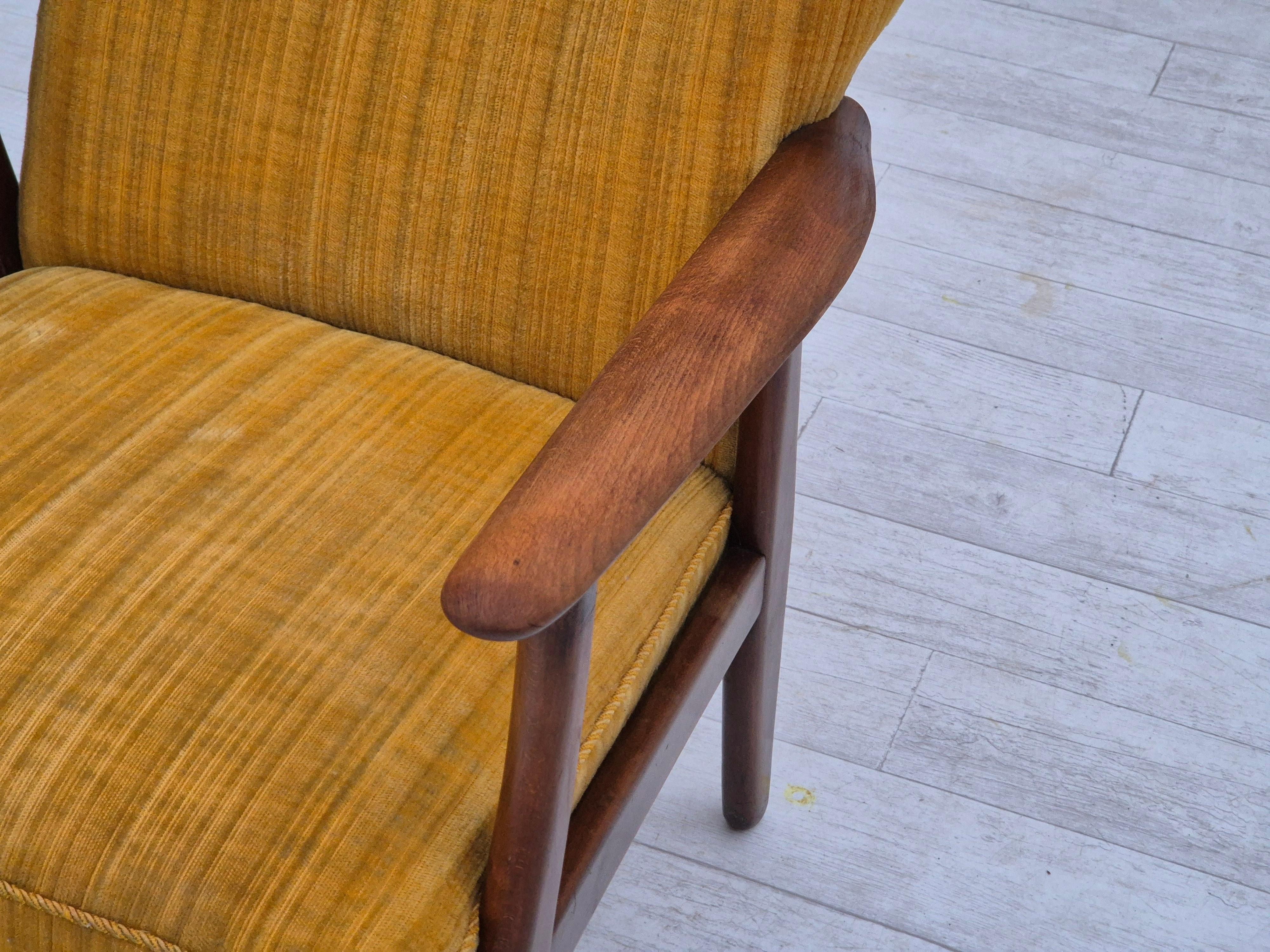 1960s, Danish design by Kurt Olsen, armchair model 230, original condition. en venta 2