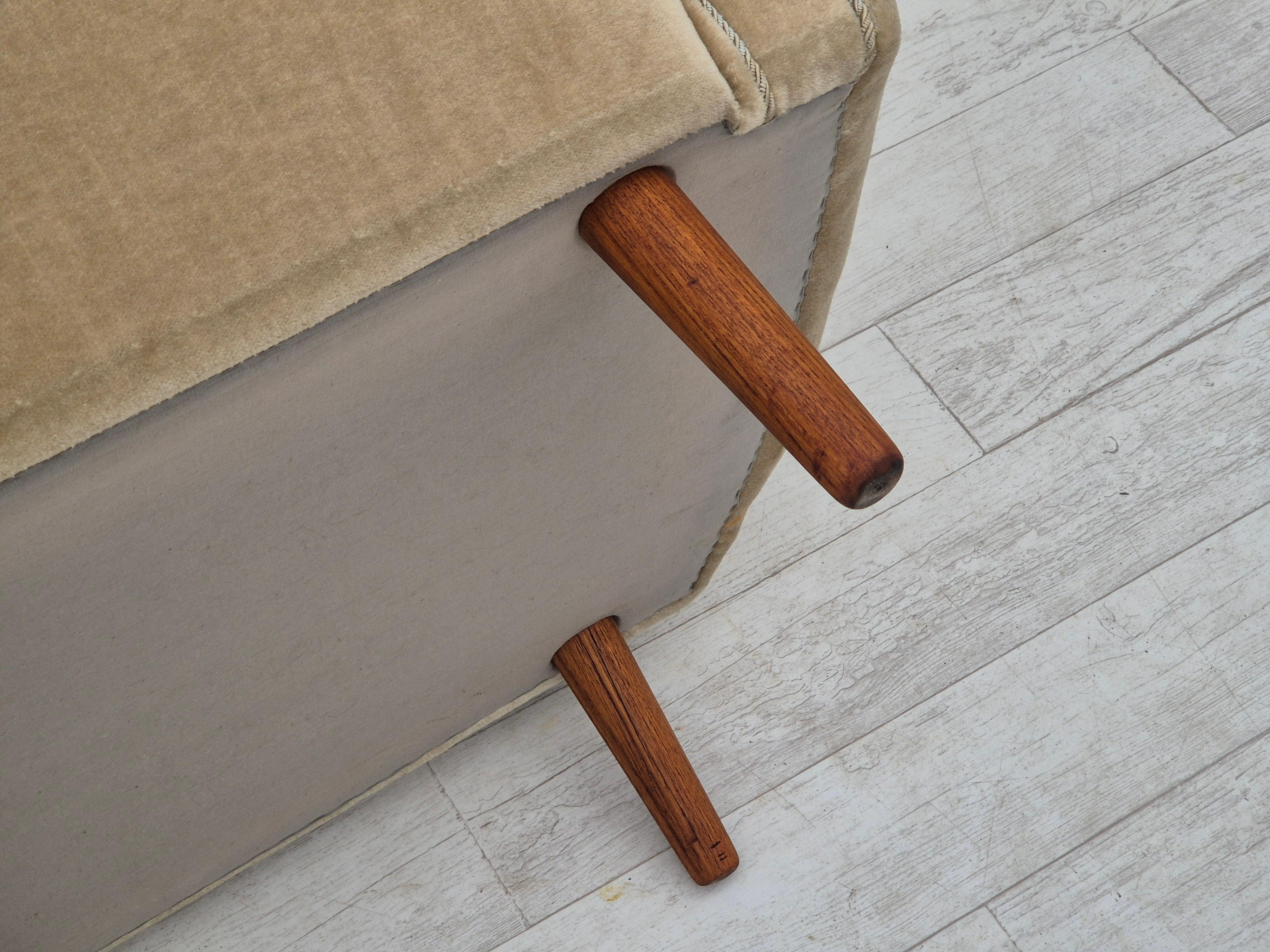 Années 1960, Design/One danois par Kurt Østervig, canapé 3 places, modèle 57, original. en vente 4