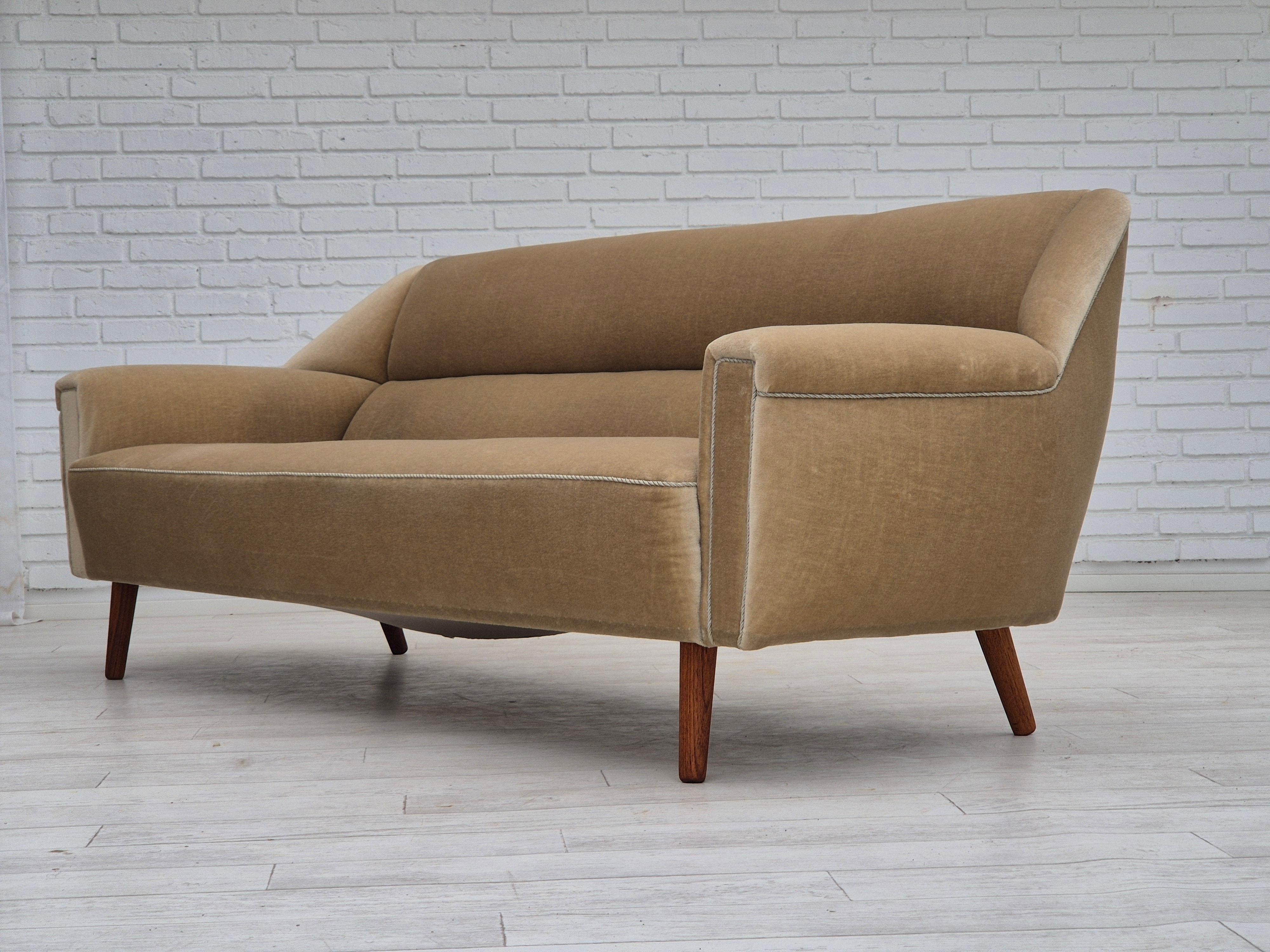Années 1960, Design/One danois par Kurt Østervig, canapé 3 places, modèle 57, original. en vente 9