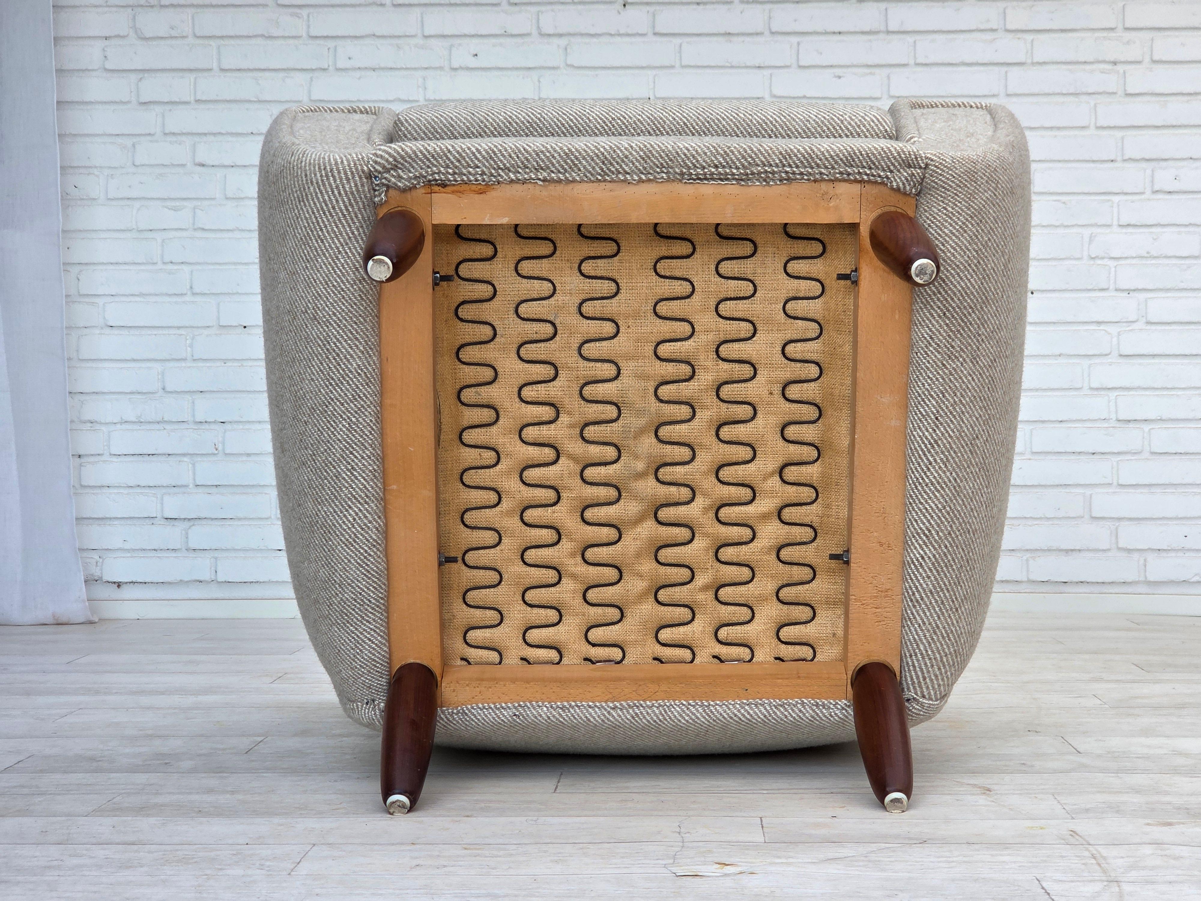 Anni '60, design danese di Kurt Østervig per Rolschau Møbler, poltrona modello 61. in vendita 3