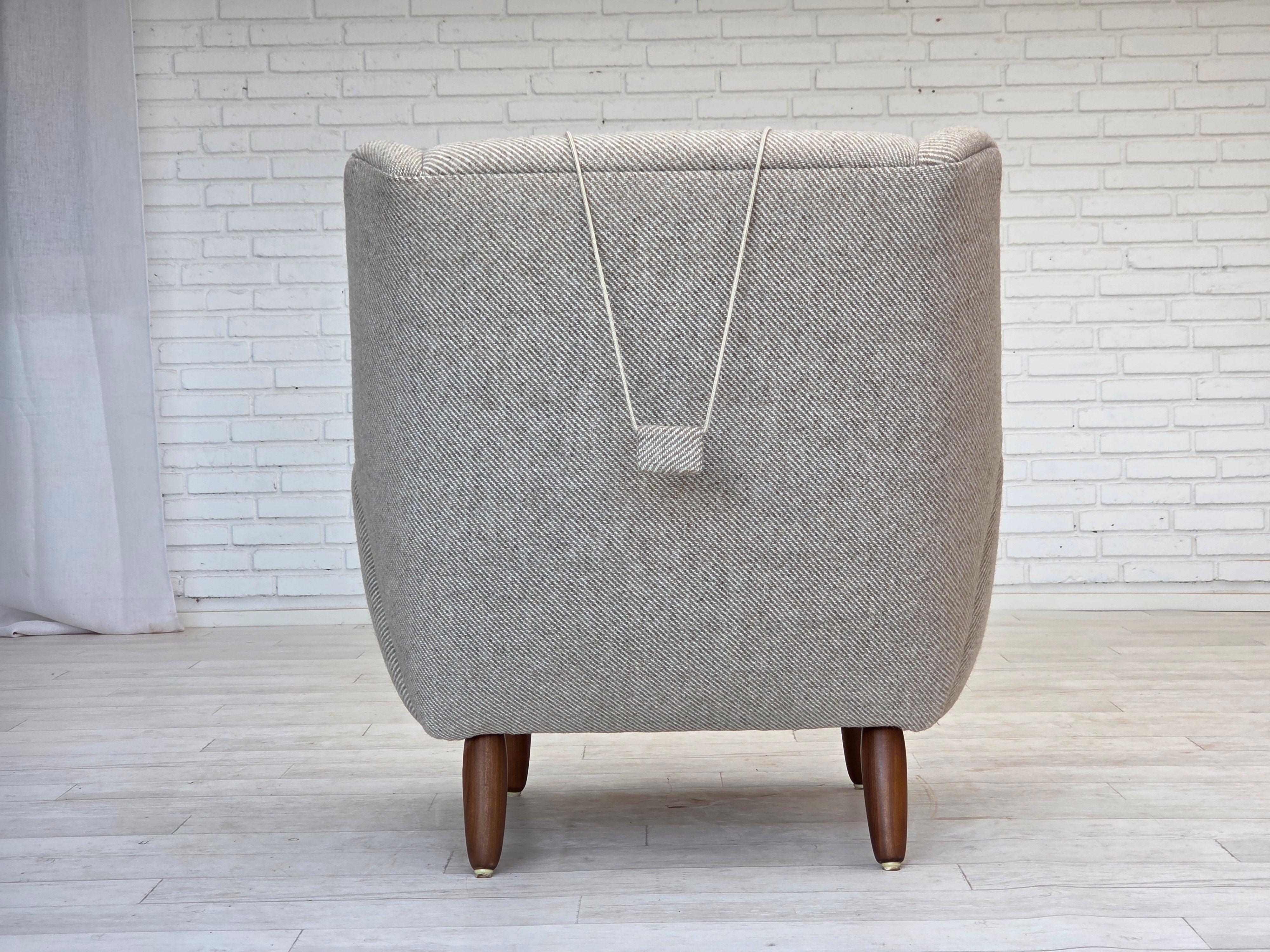 Metà XX secolo Anni '60, design danese di Kurt Østervig per Rolschau Møbler, poltrona modello 61. in vendita