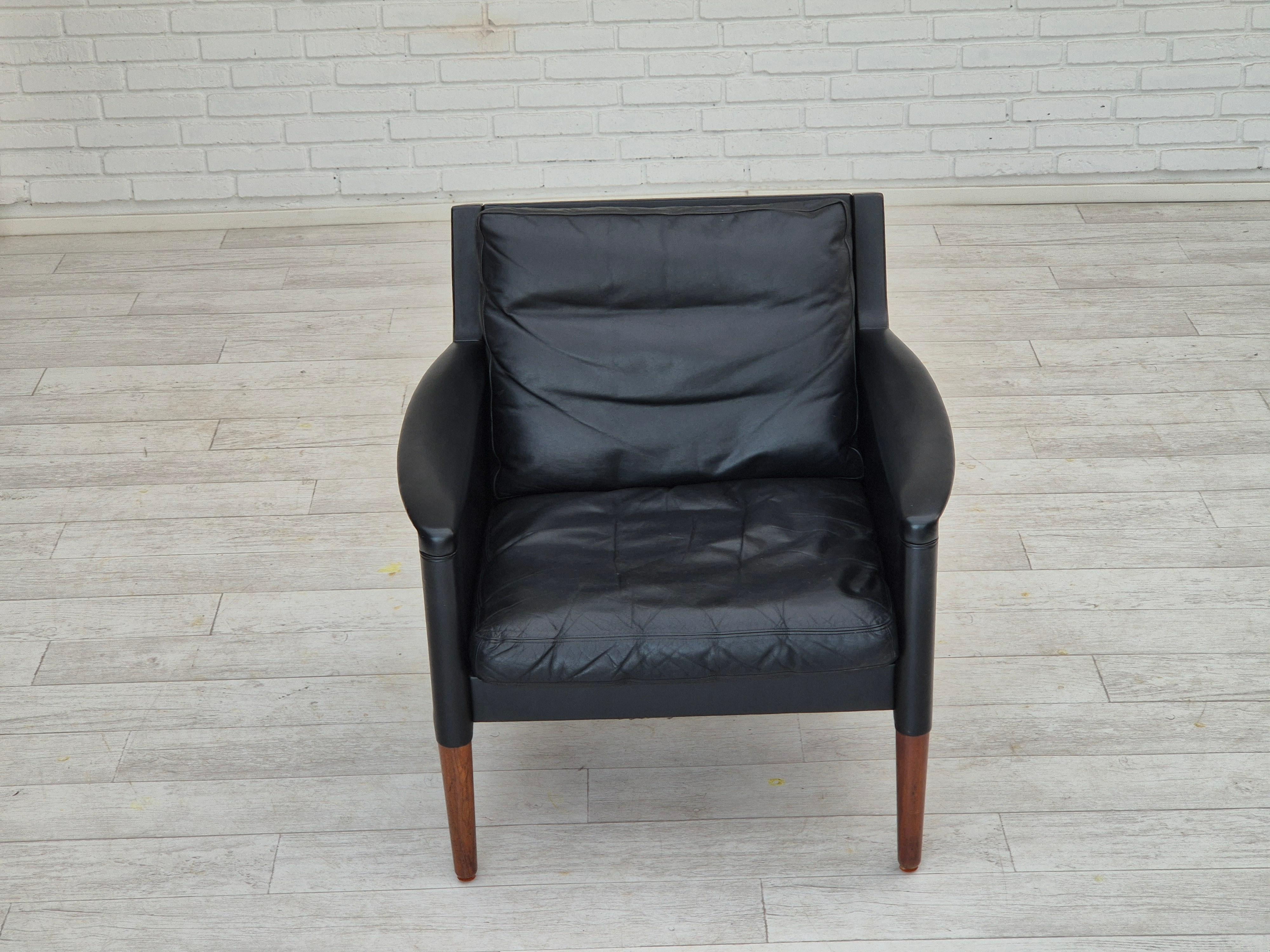 1960s, Danish design by Kurt Østervig, lounge chair model 55, leather, rosewood. In Good Condition For Sale In Tarm, 82
