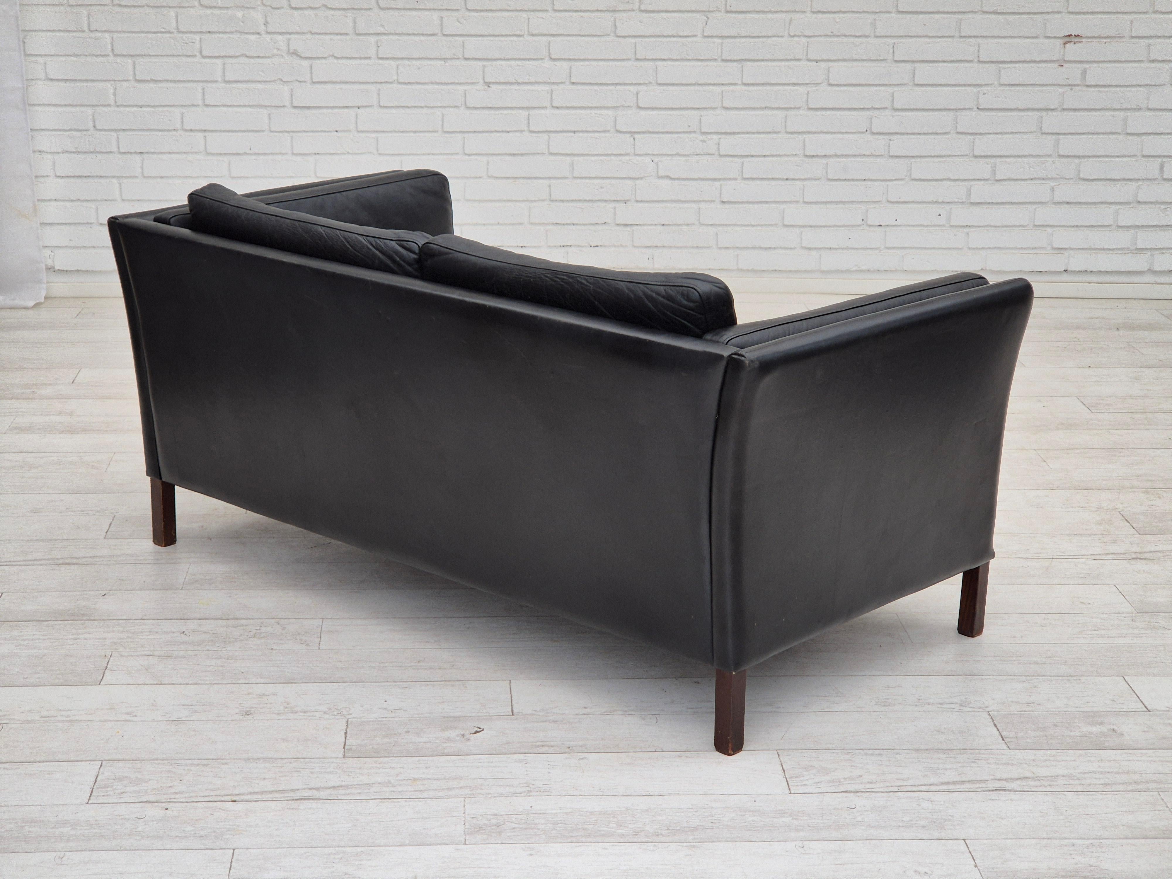 1960er Jahre, dänisches Design von Mogens Hansen, 2-sitziges Sofa im Originalzustand. im Angebot 2