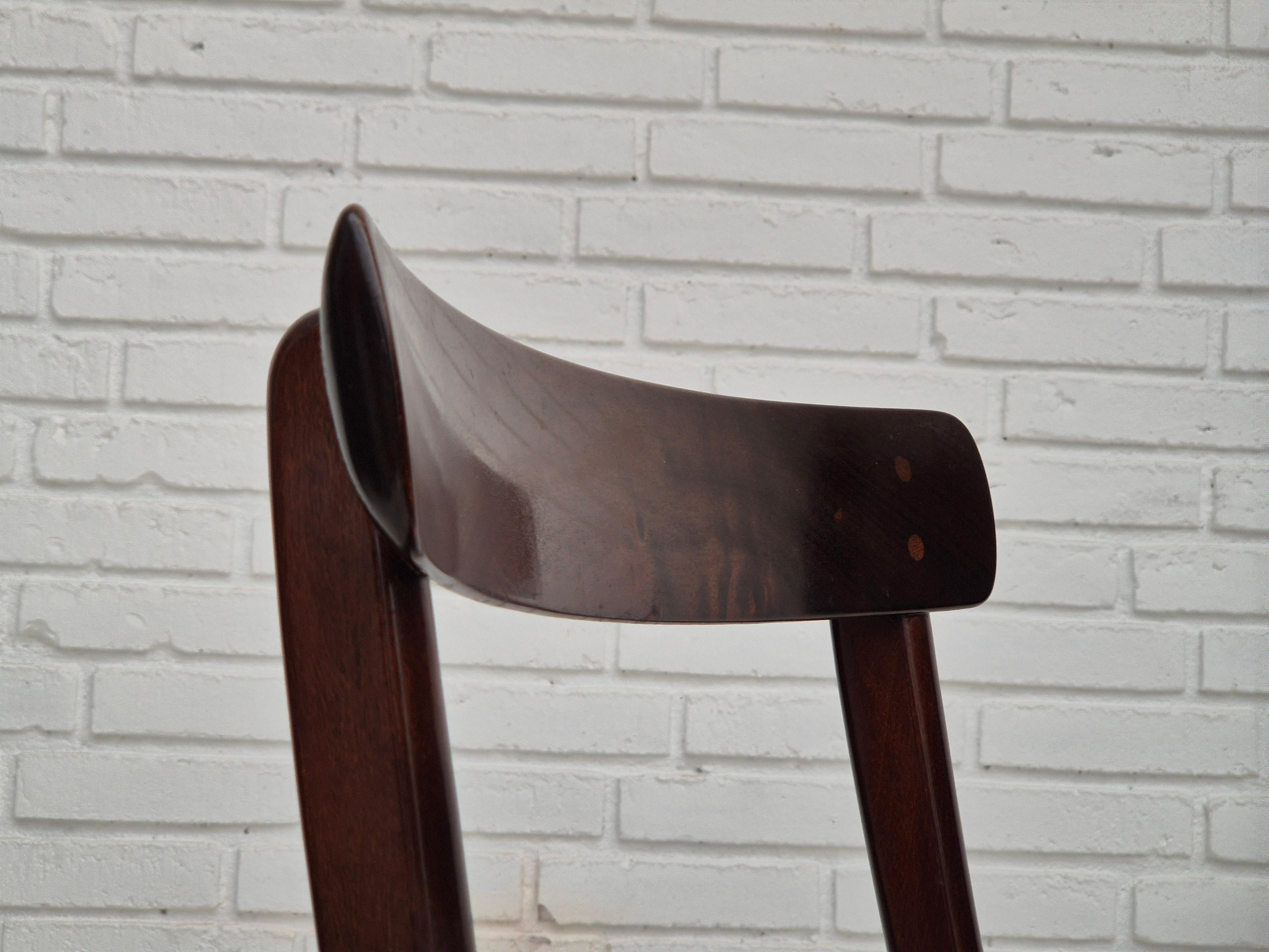 Satz von 4 Esszimmerstühlen, dänisches Design von Ole Wanscher, 1960er Jahre, neu gepolstert. im Angebot 7