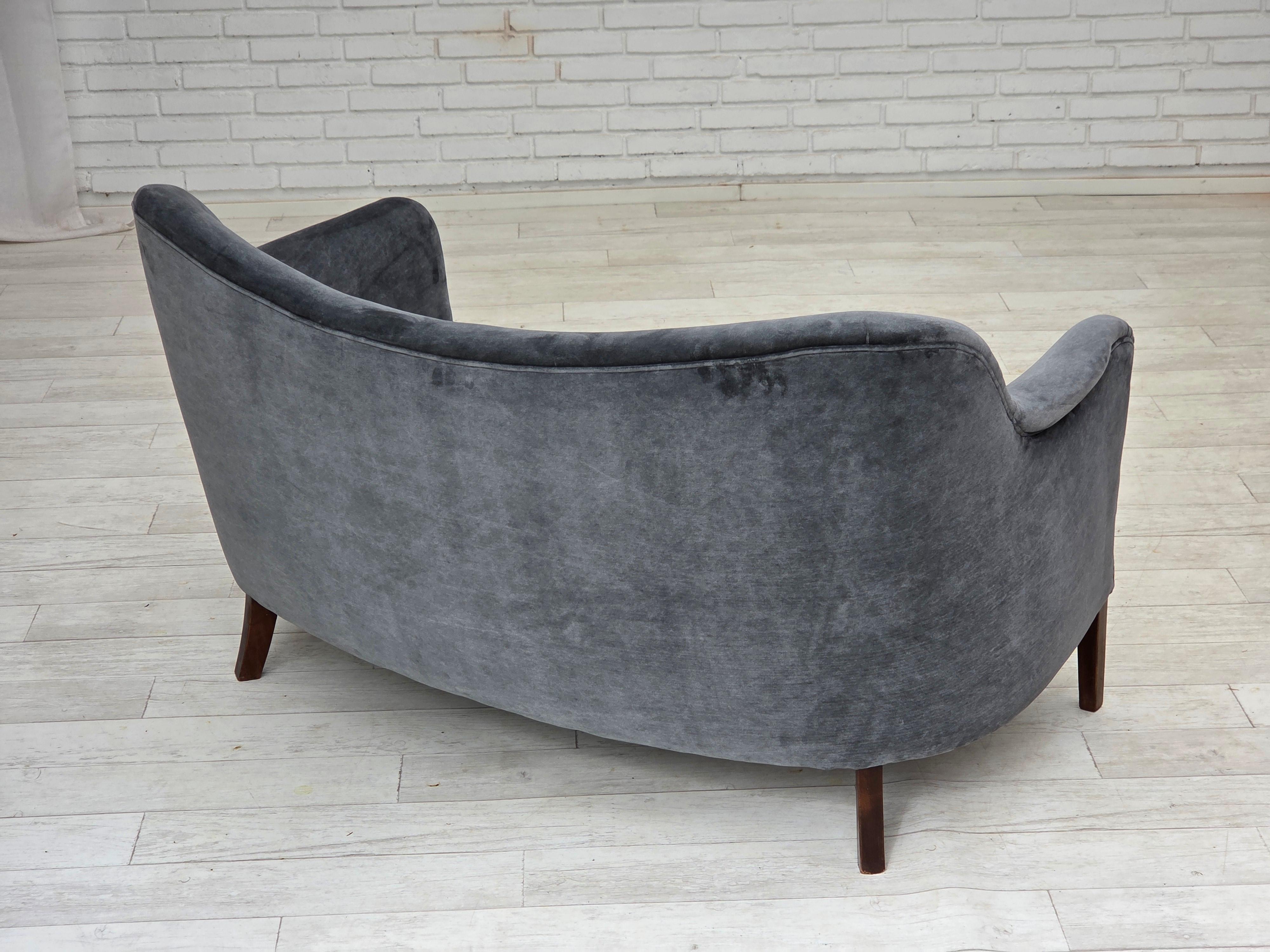Años 60, diseño danés de Slagelse Møbelværk, sofá, modelo 185, retapizado. en venta 4