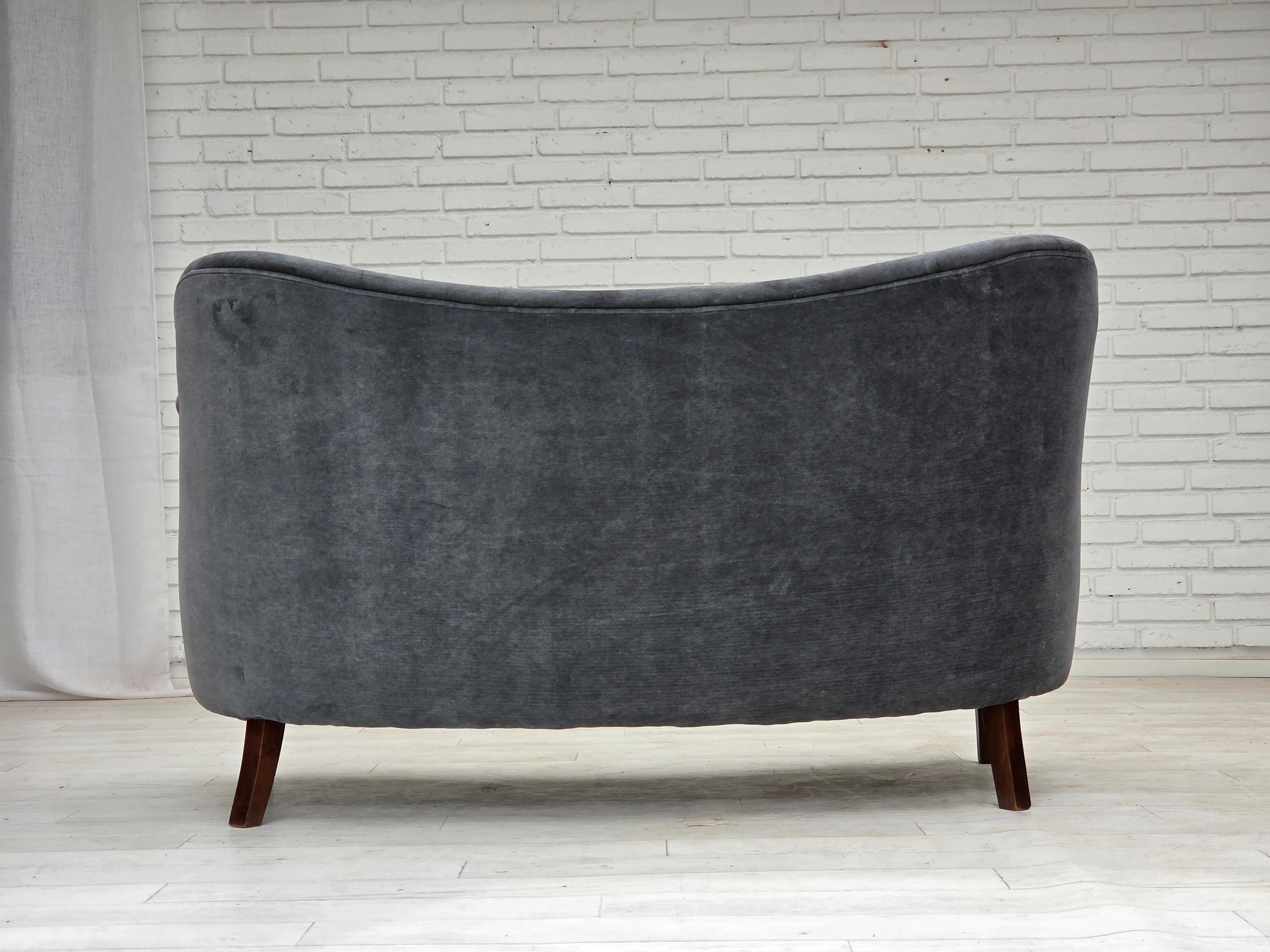 Años 60, diseño danés de Slagelse Møbelværk, sofá, modelo 185, retapizado. en venta 5