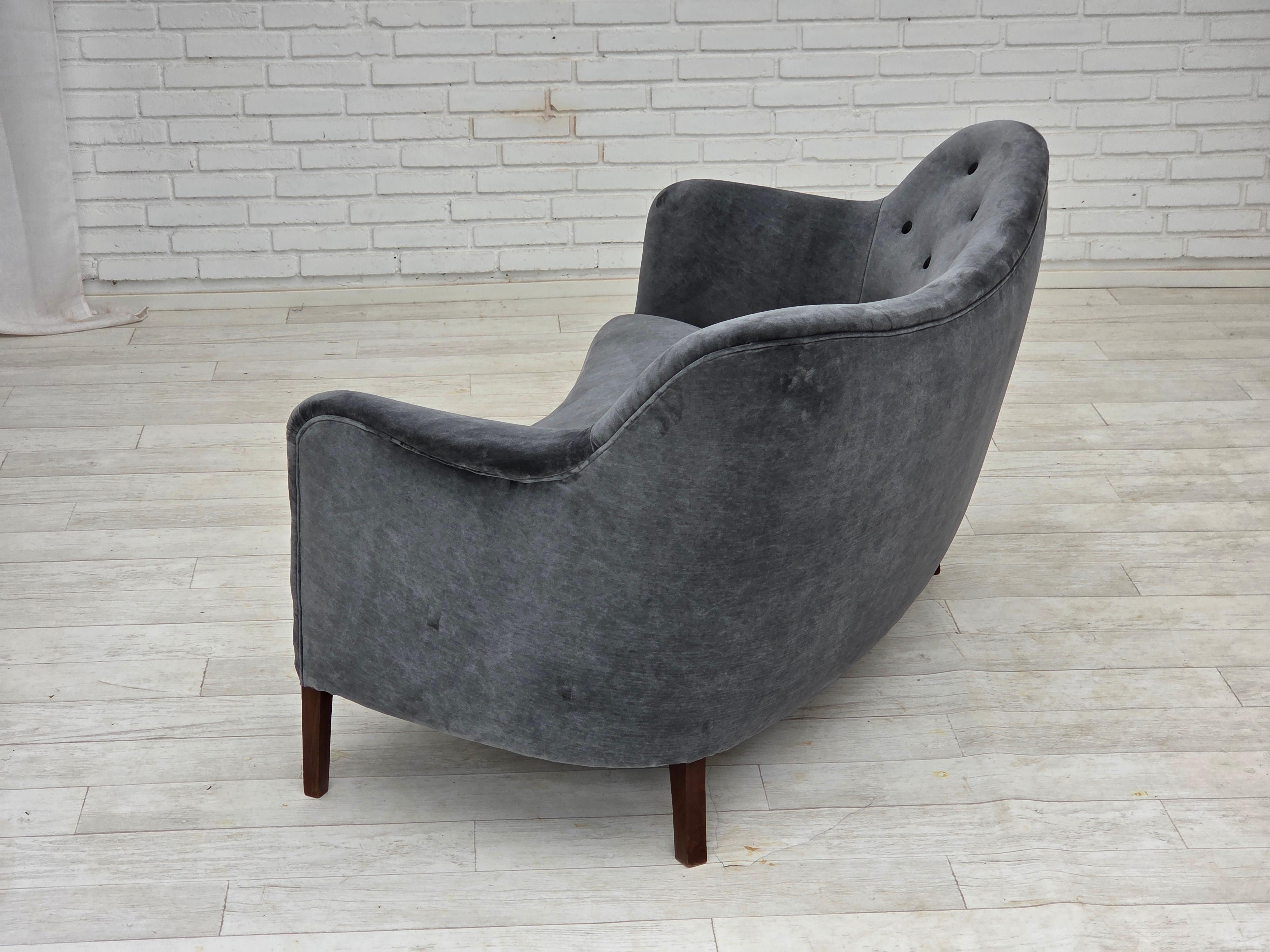 Años 60, diseño danés de Slagelse Møbelværk, sofá, modelo 185, retapizado. en venta 6