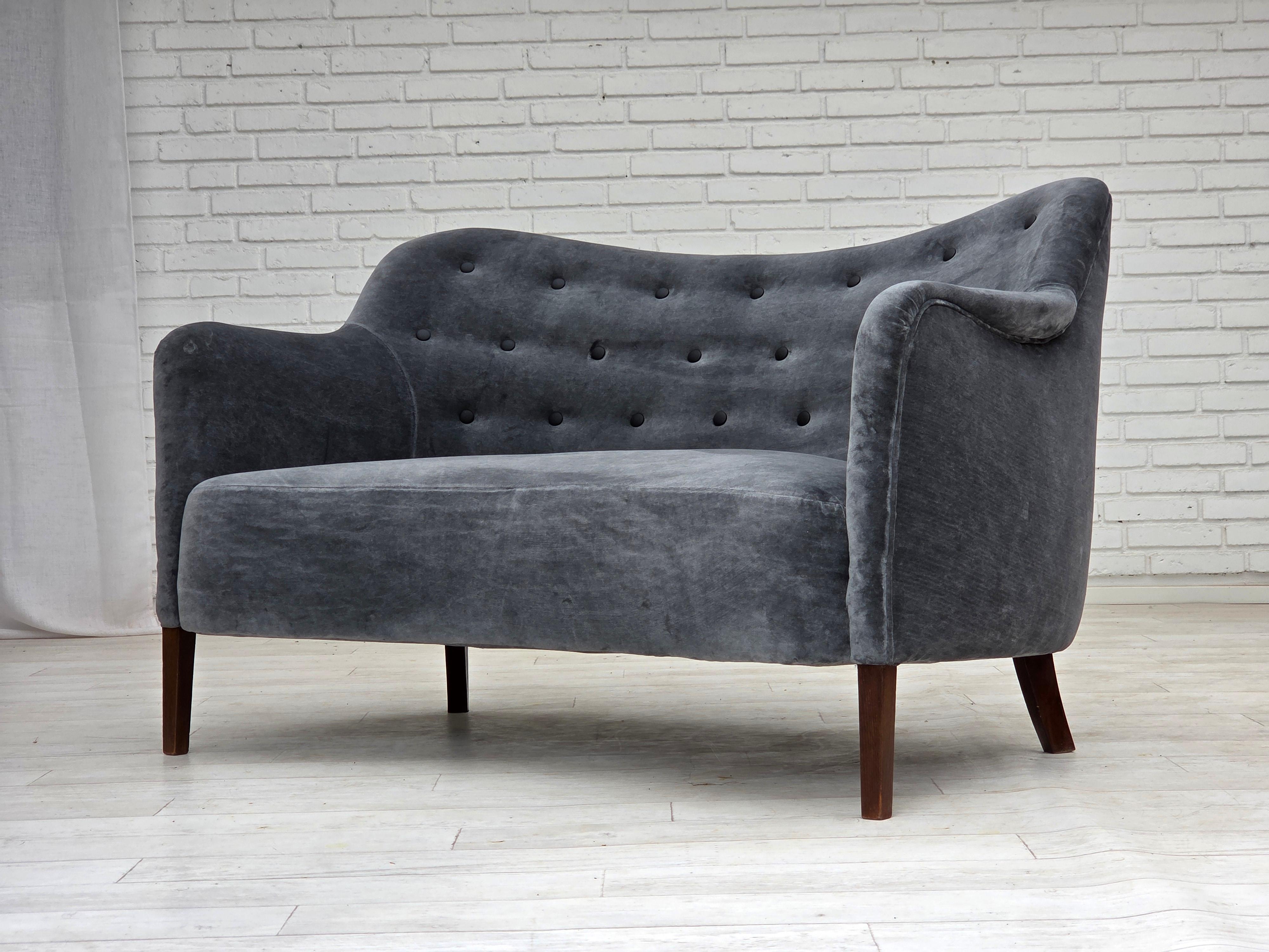 Años 60, diseño danés de Slagelse Møbelværk, sofá, modelo 185, retapizado. en venta 11