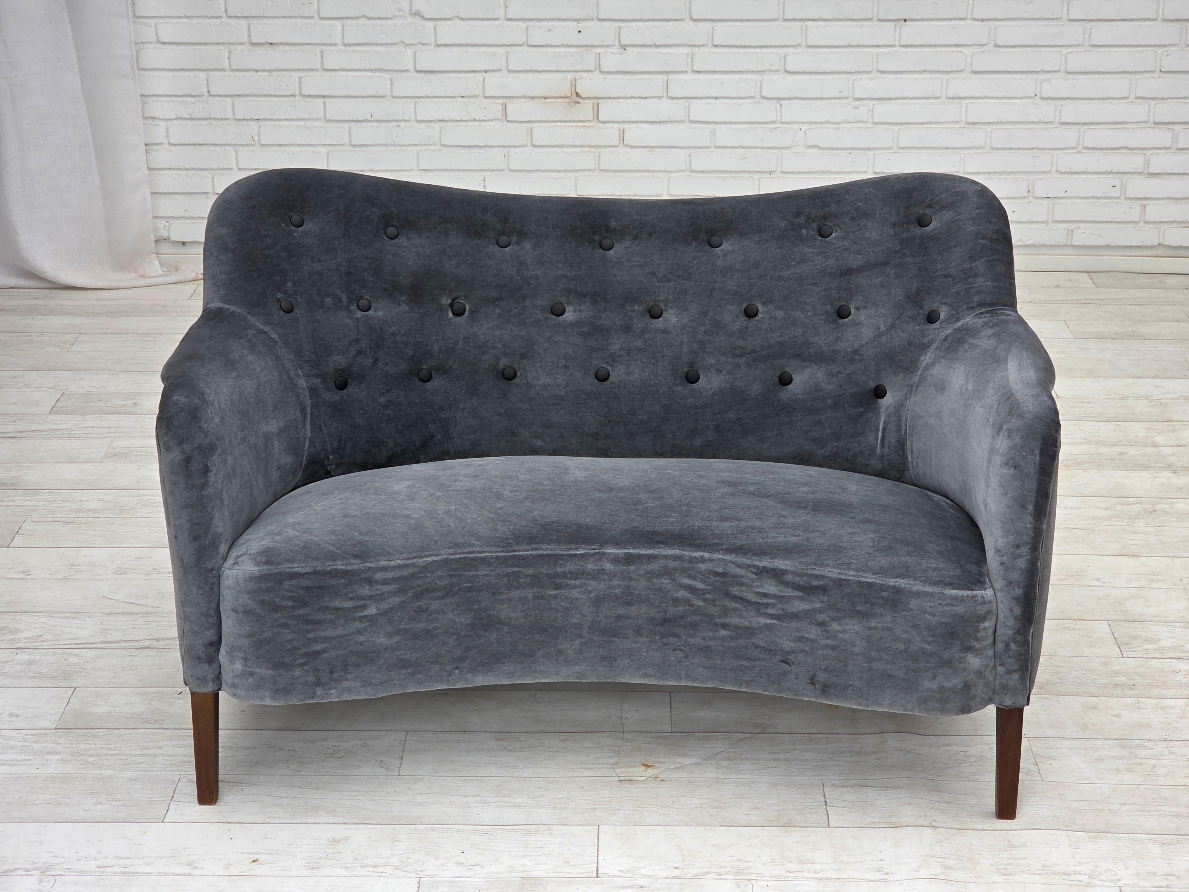 Años 60, diseño danés de Slagelse Møbelværk, sofá, modelo 185, retapizado. Escandinavo moderno en venta