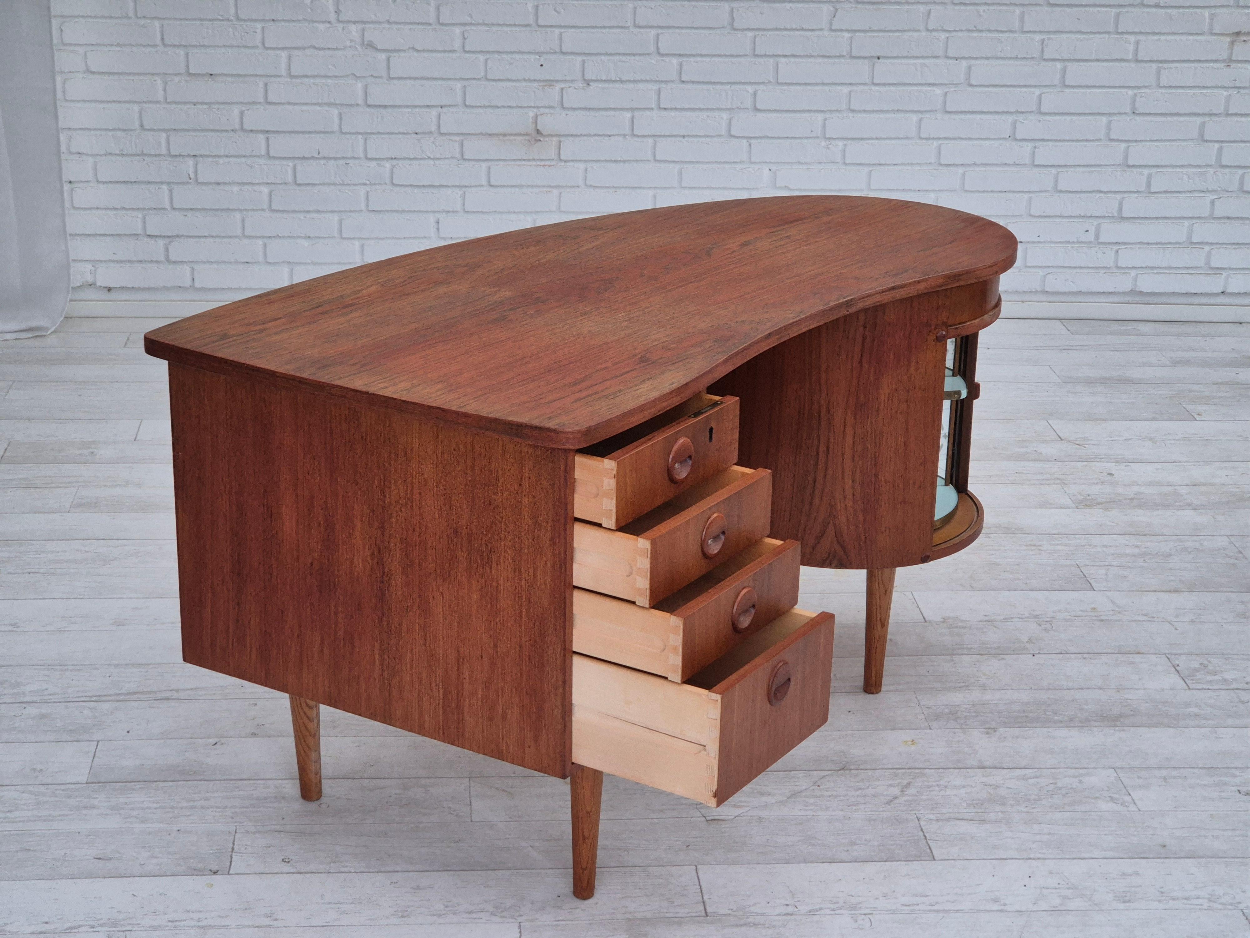 Scandinavian Modern 1960s, Danish design by Tibergaard Nielsen Møbelfabrik, free standing desk.