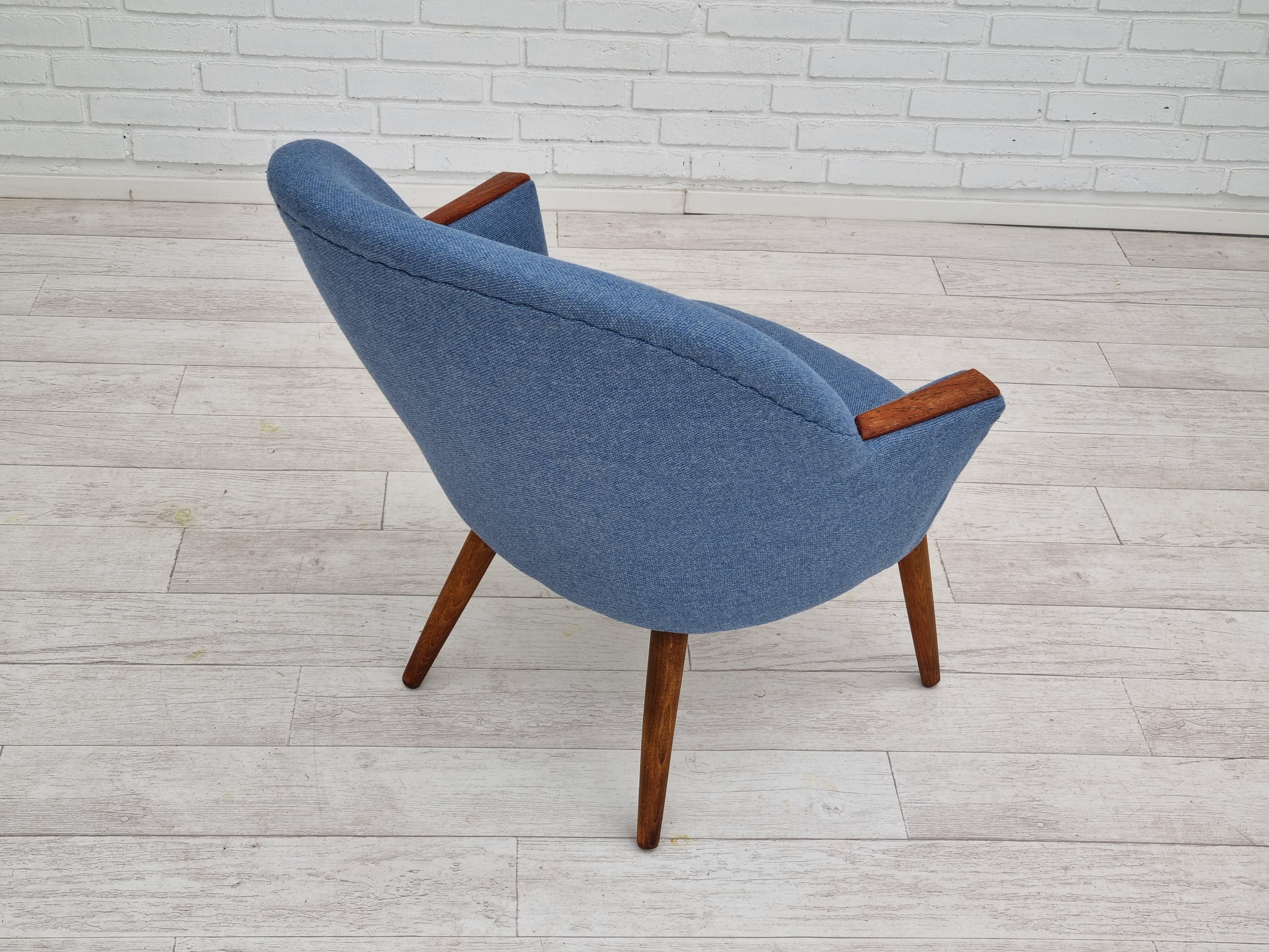 1960s, Danish Design, Completely Reupholst Lounge Chair, Camira Furniture Wool For Sale 3