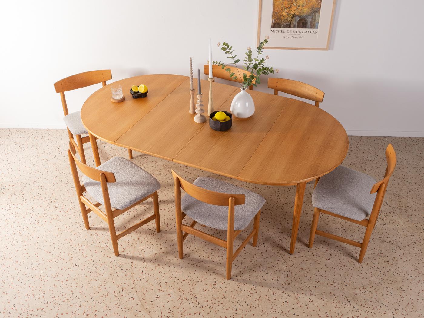 1960s Danish Design Extendable Dining Table In Good Condition For Sale In Neuss, NW