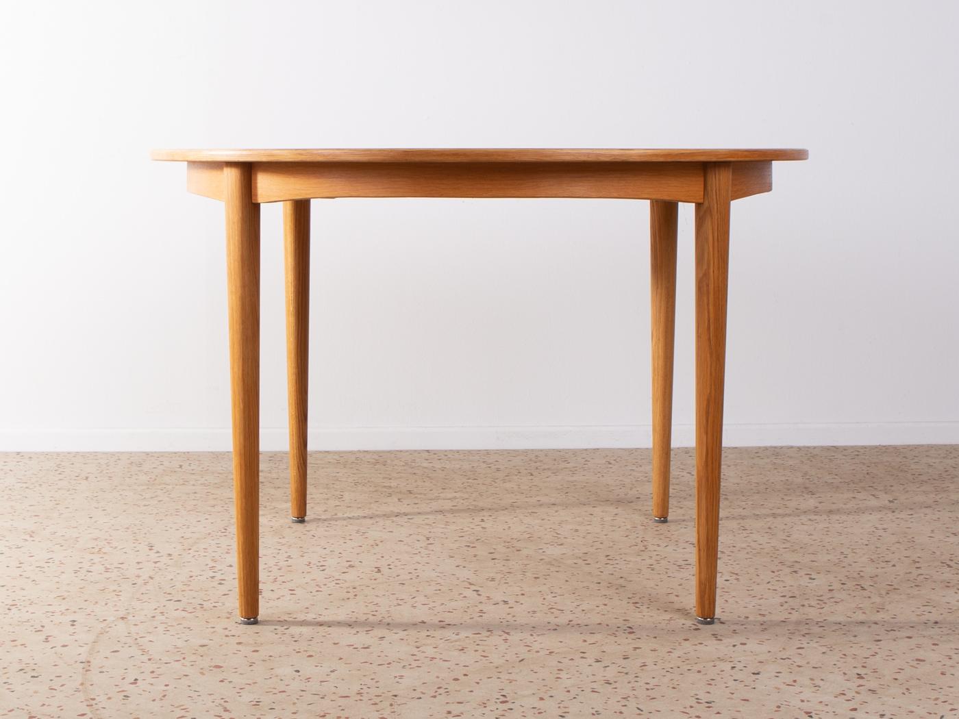1960s Danish Design Extendable Dining Table For Sale 3