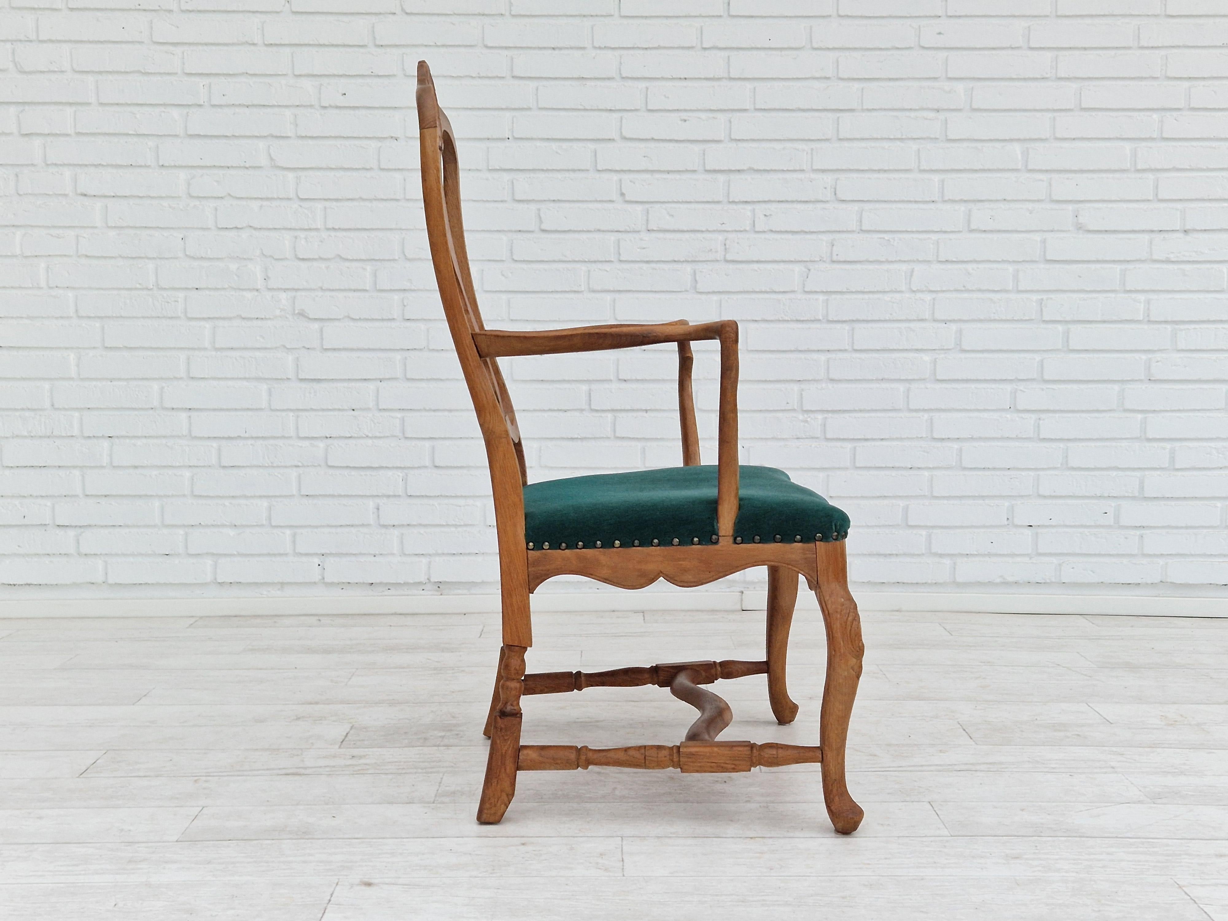 1960s, Danish Design, Pair of Armchairs, Oak Wood, Original Very Good Condition For Sale 4