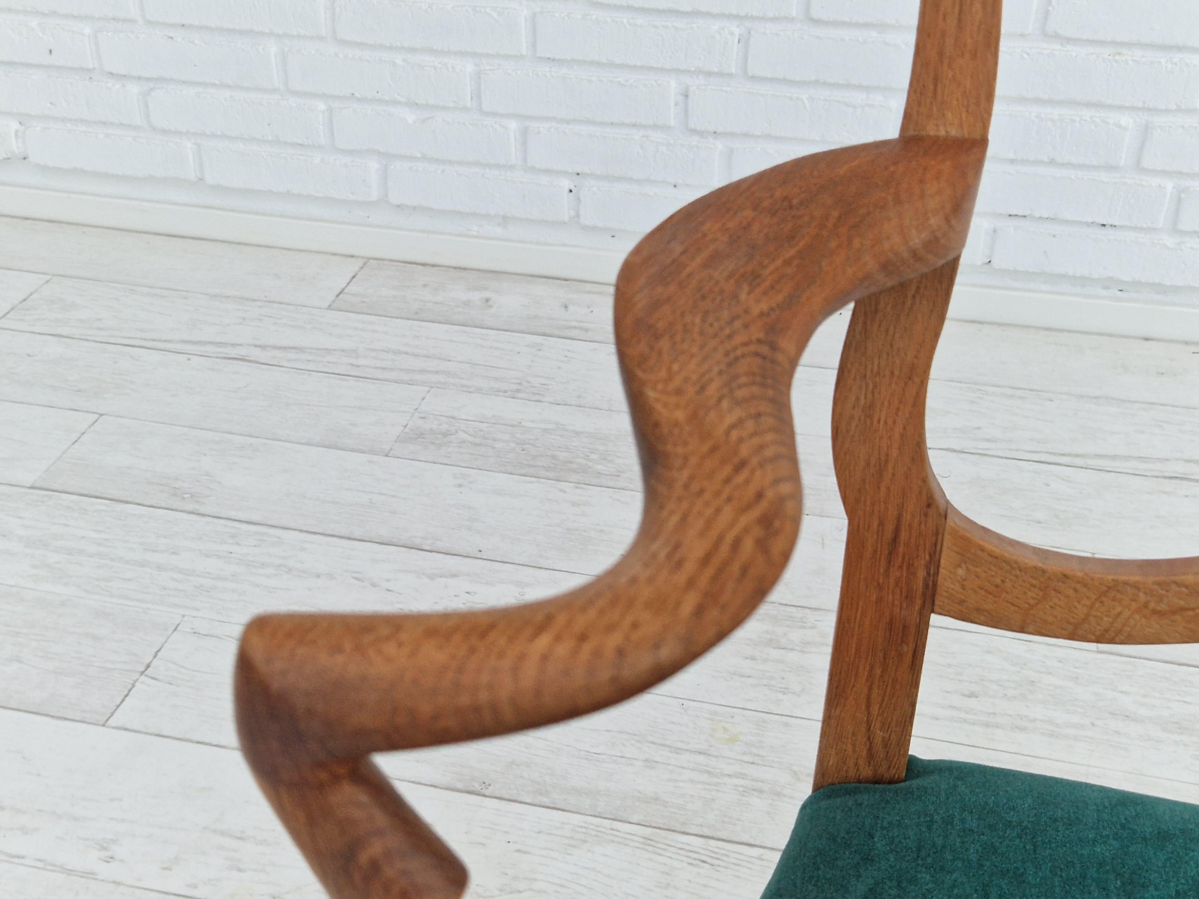 1960s, Danish Design, Pair of Armchairs, Oak Wood, Original Very Good Condition For Sale 14