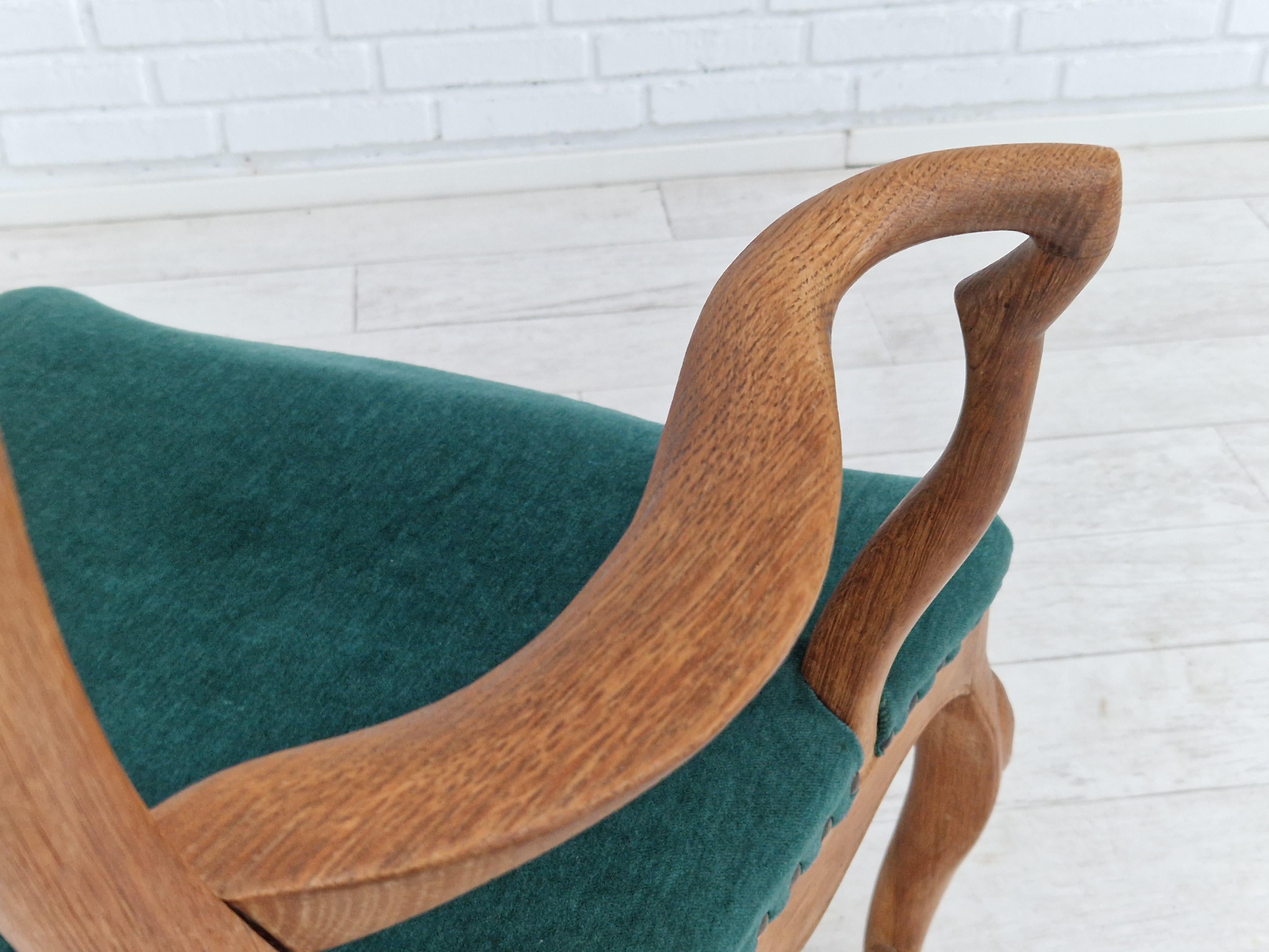 Velvet 1960s, Danish Design, Pair of Armchairs, Oak Wood, Original Very Good Condition For Sale