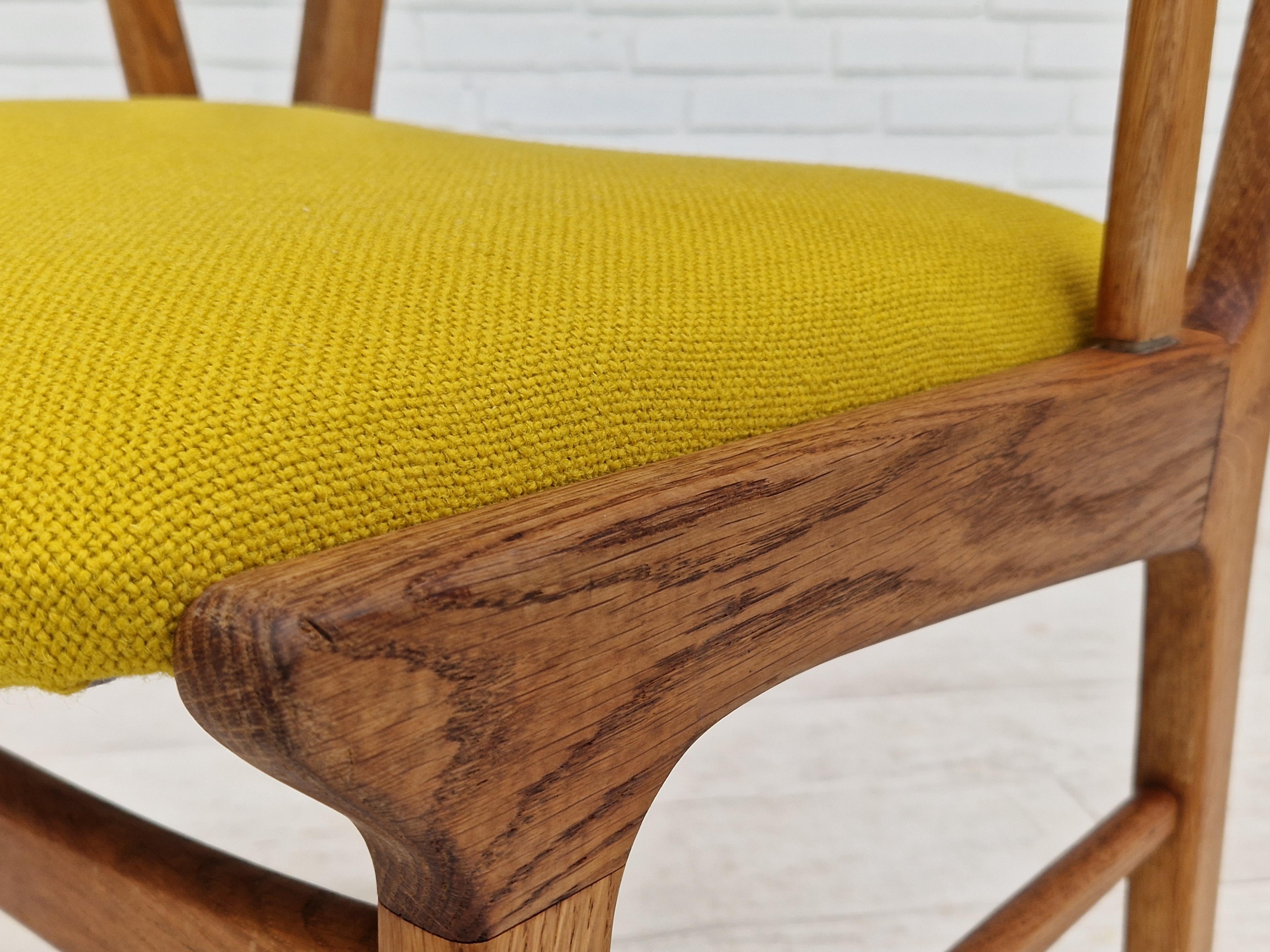1960s, Danish Design, Restored Armchair, Kvadrat Wool, Oak Wood For Sale 6