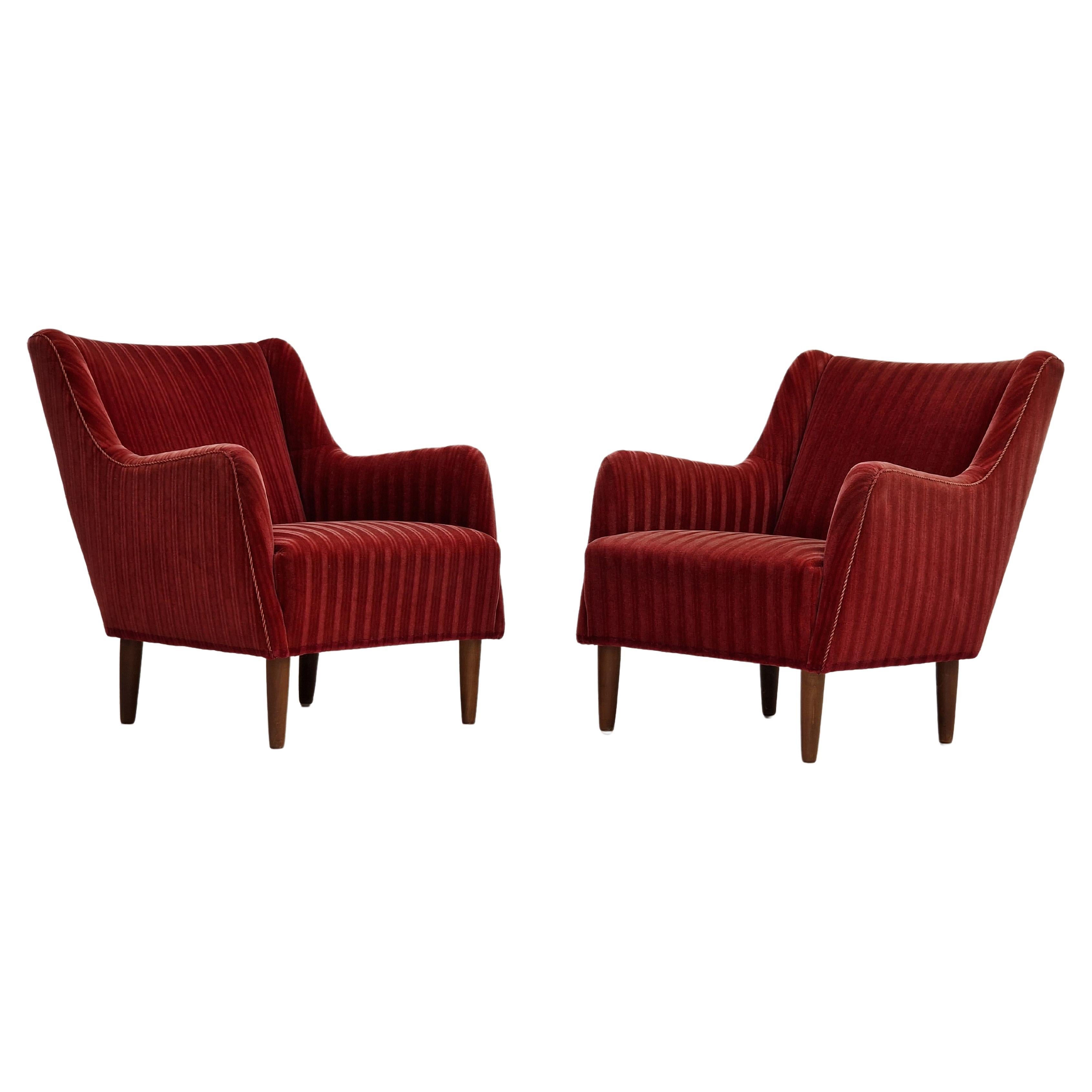 1960s, Danish Design, Set of 2 Armchairs, Velour, Original Very Good Condition For Sale