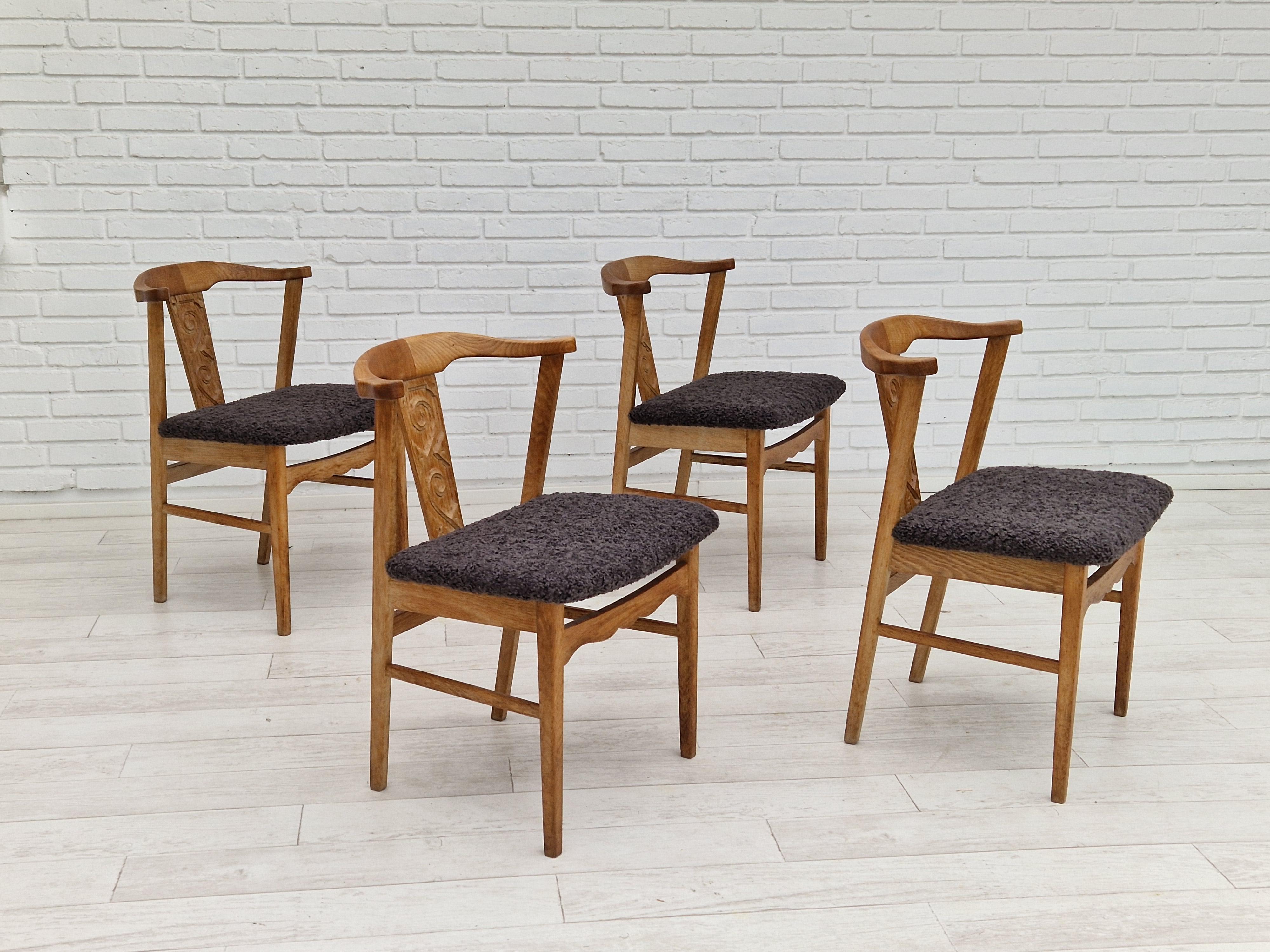 1960s, Danish Design, Set of 4 Dinning Chairs, Oak Wood, Reupholstered In Good Condition For Sale In Tarm, 82