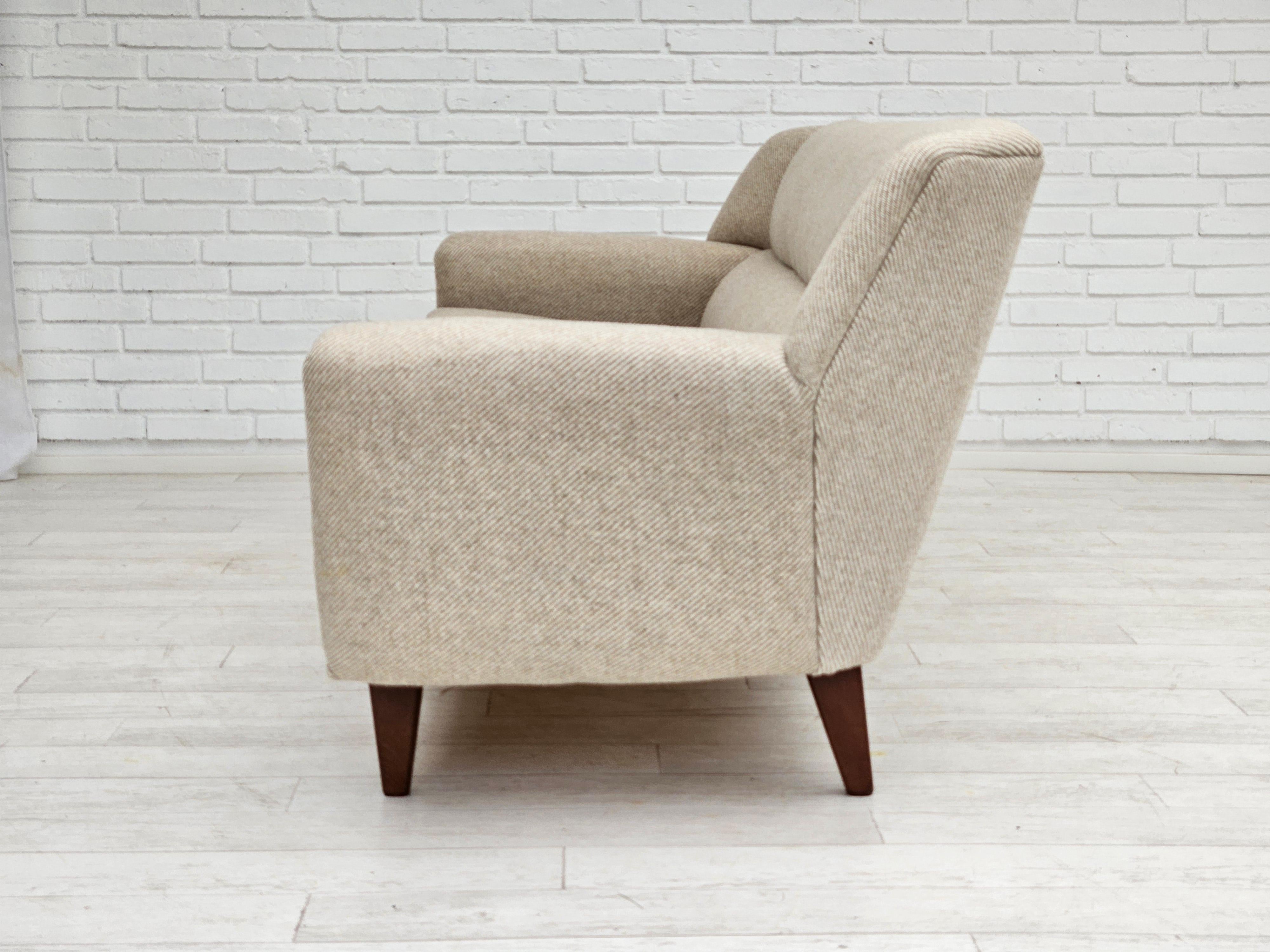 1960s, Danish design sofa by Kurt Østervig model 61, original good condition. 8