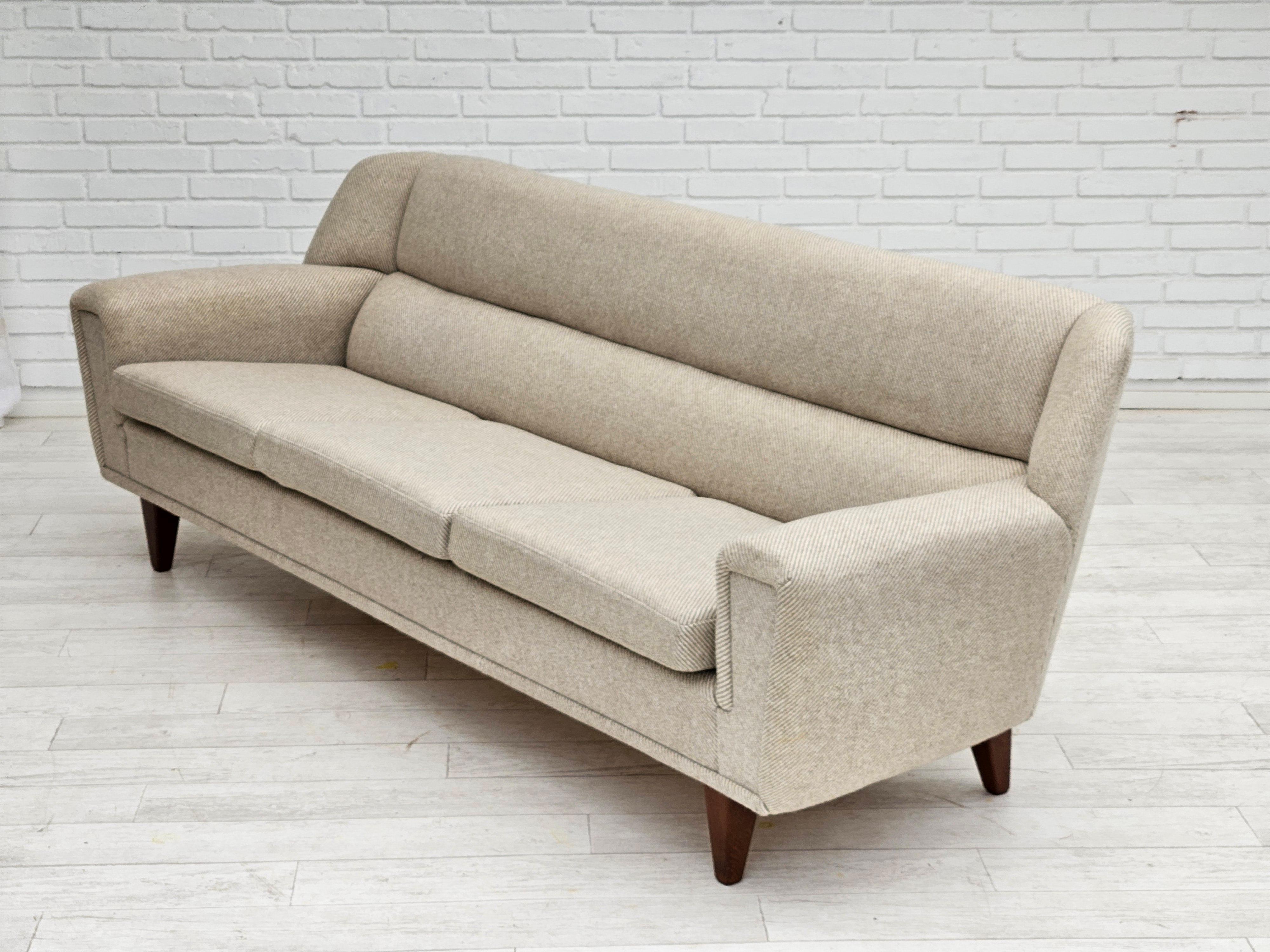 1960s, Danish design sofa by Kurt Østervig model 61, original good condition. 9