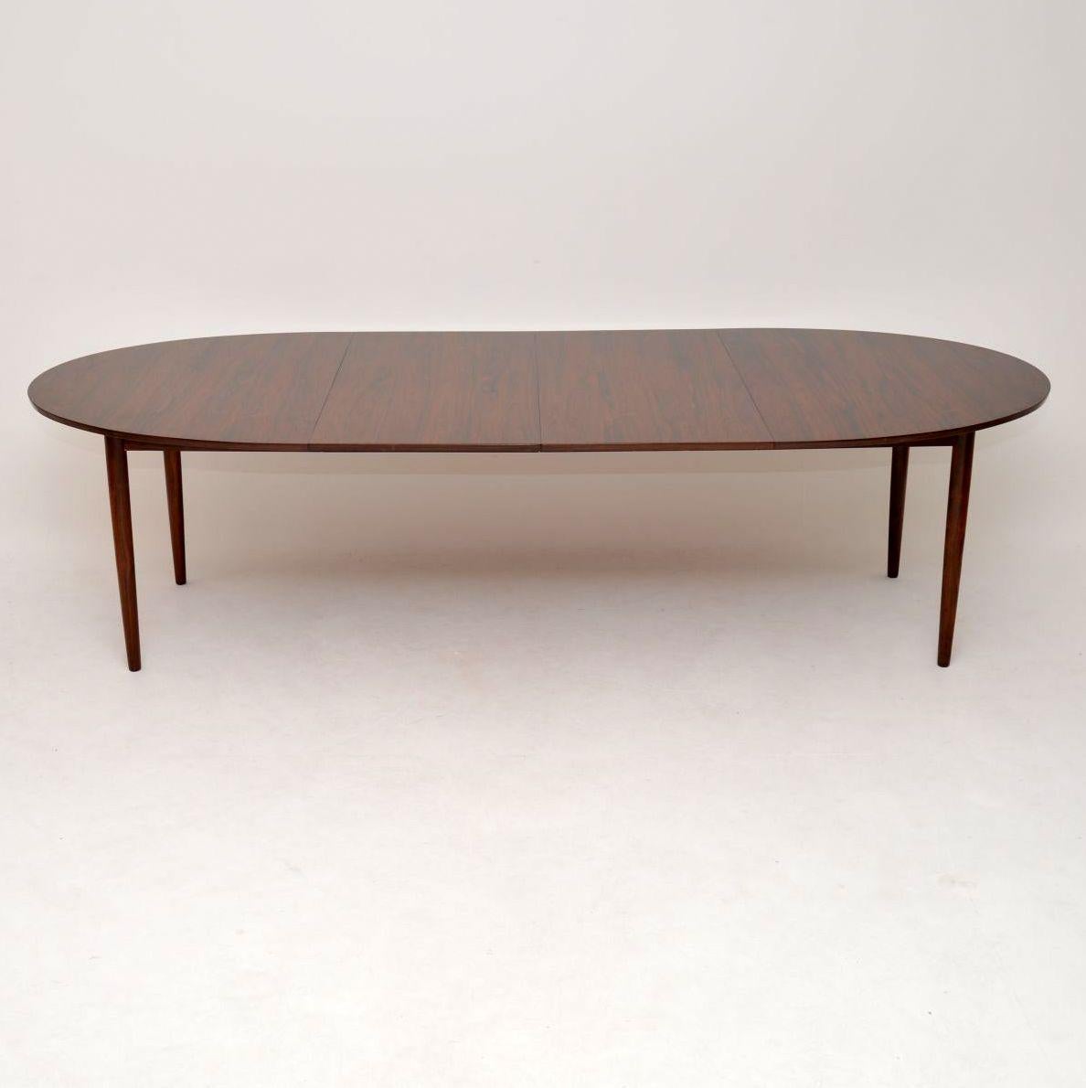 1960’s Danish Dining Table by Finn Juhl In Good Condition In London, GB