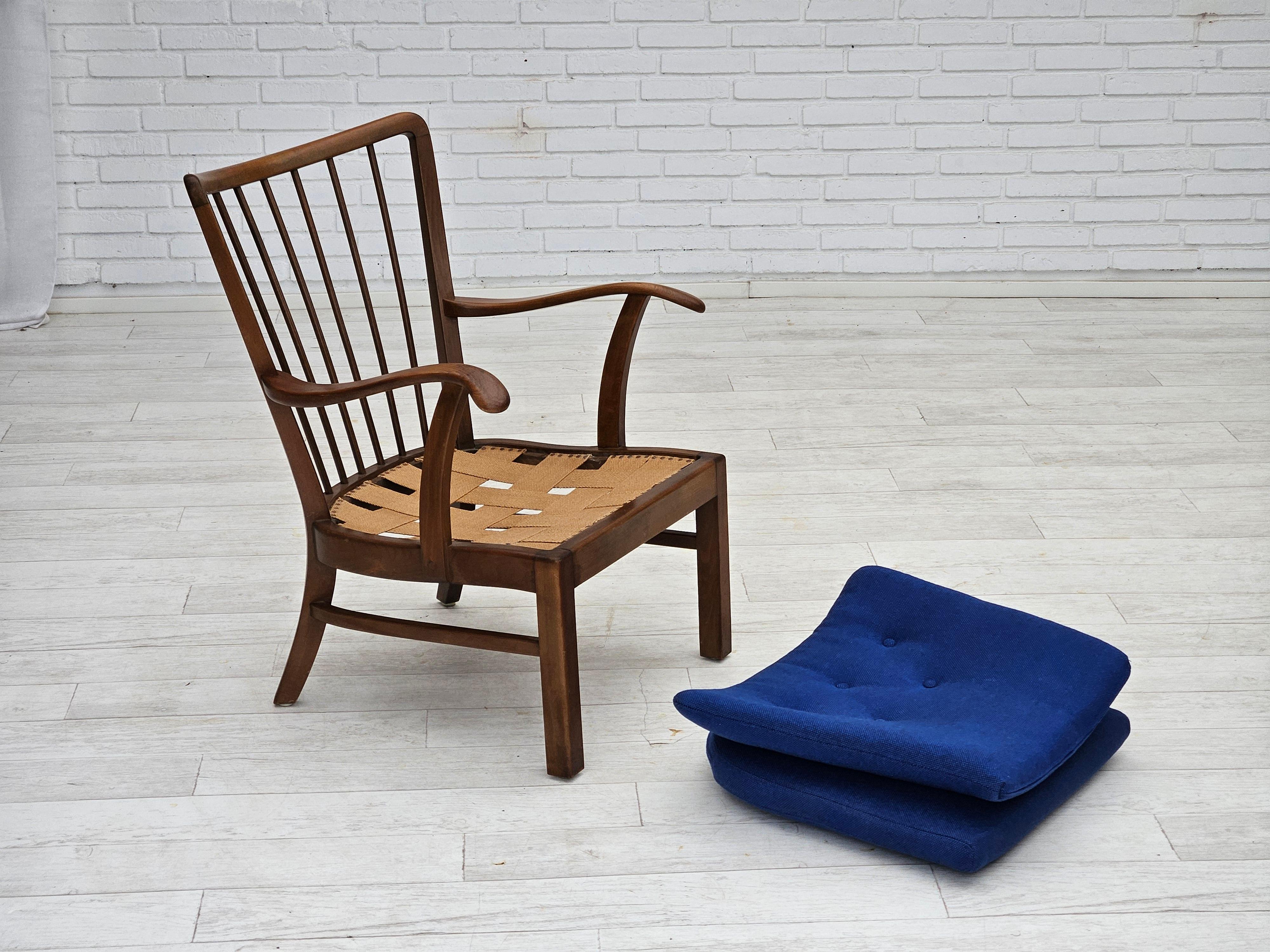Fauteuil danois des années 1960 de Fritz Hansen, tissu en laine, bois de hêtre. en vente 5