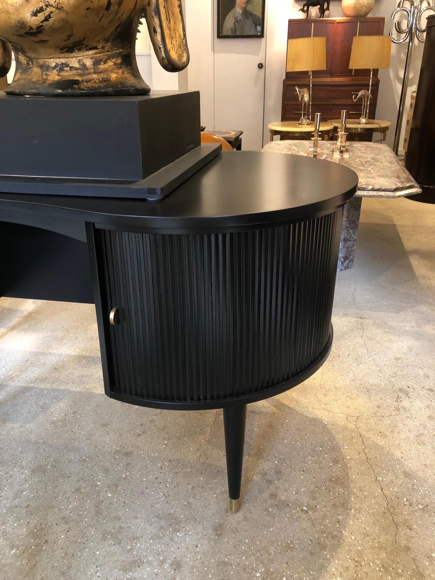 1960s Danish Ebonised Kidney Shaped Desk by Designer Kai Kristiansen 5