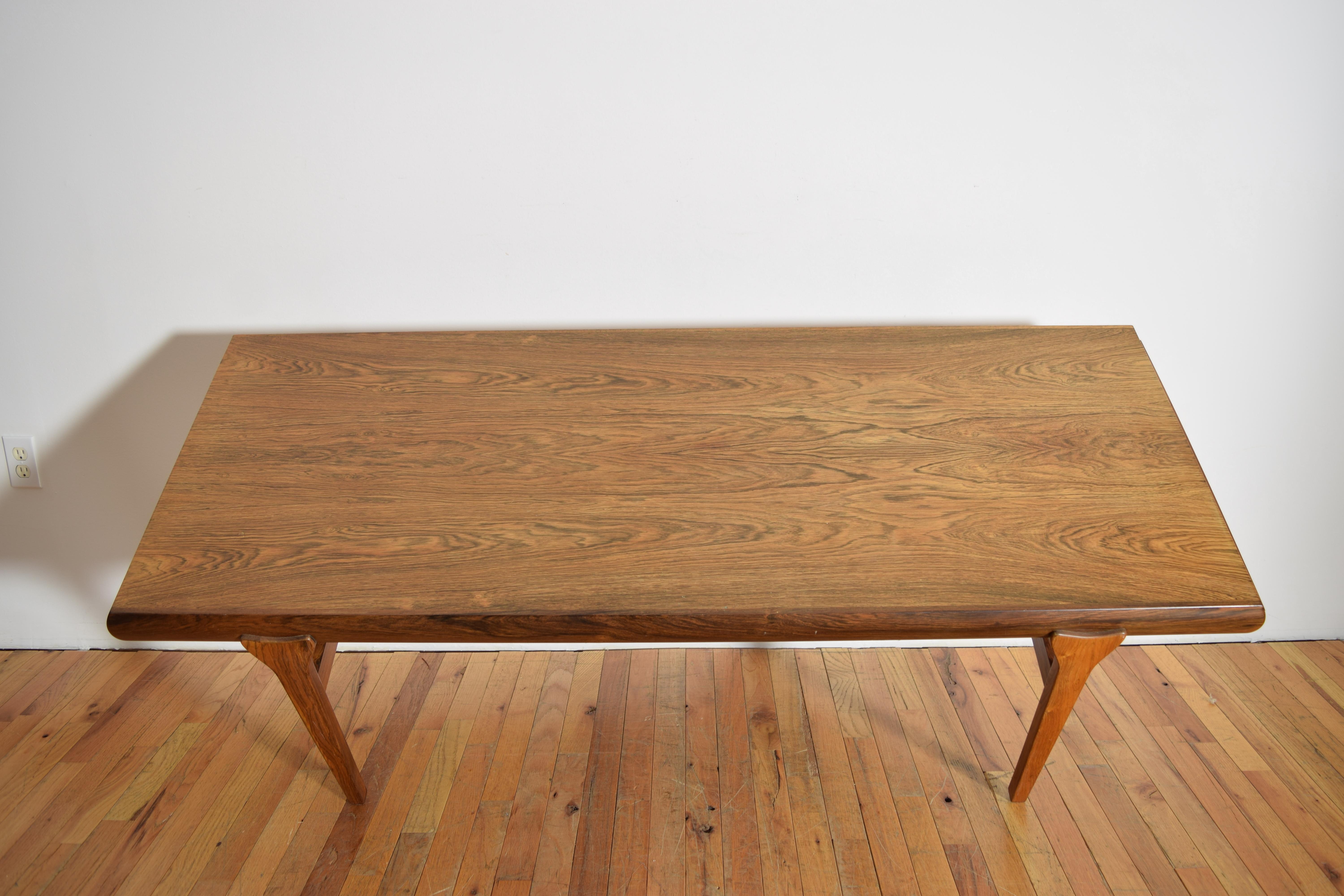 Table basse extensible danoise en teck des années 1960, Design/One par Johannes Andersen en vente 3