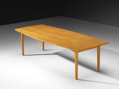 1960s Danish Extendable Dining Table in Oak