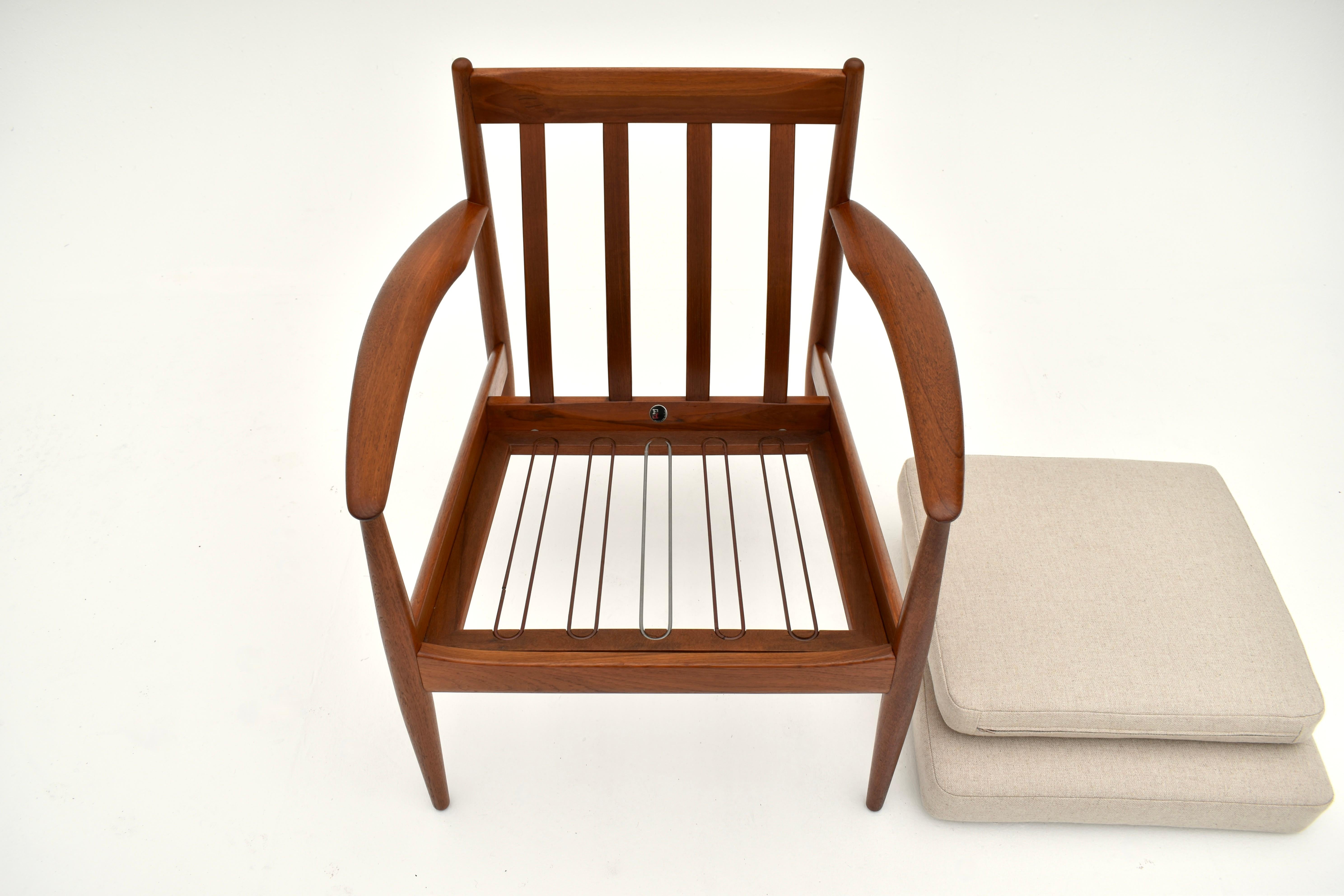 1960s Danish Grete Jalk Model 118 Teak Lounge Chair For France & Son 10